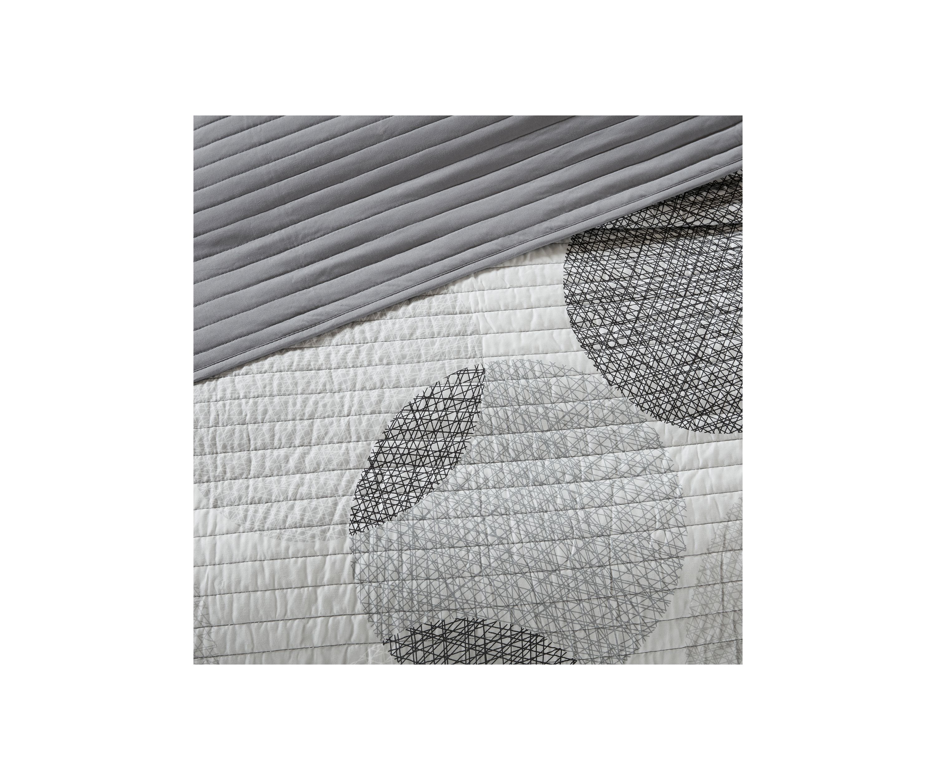 Madison Park Essentials Knowles Complete Coverlet Set - Grey