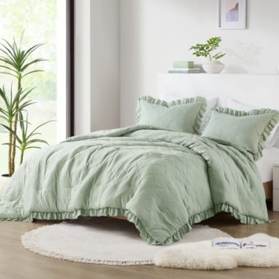 Phoebe Diamond Quilted Ruffle Edge Comforter Set