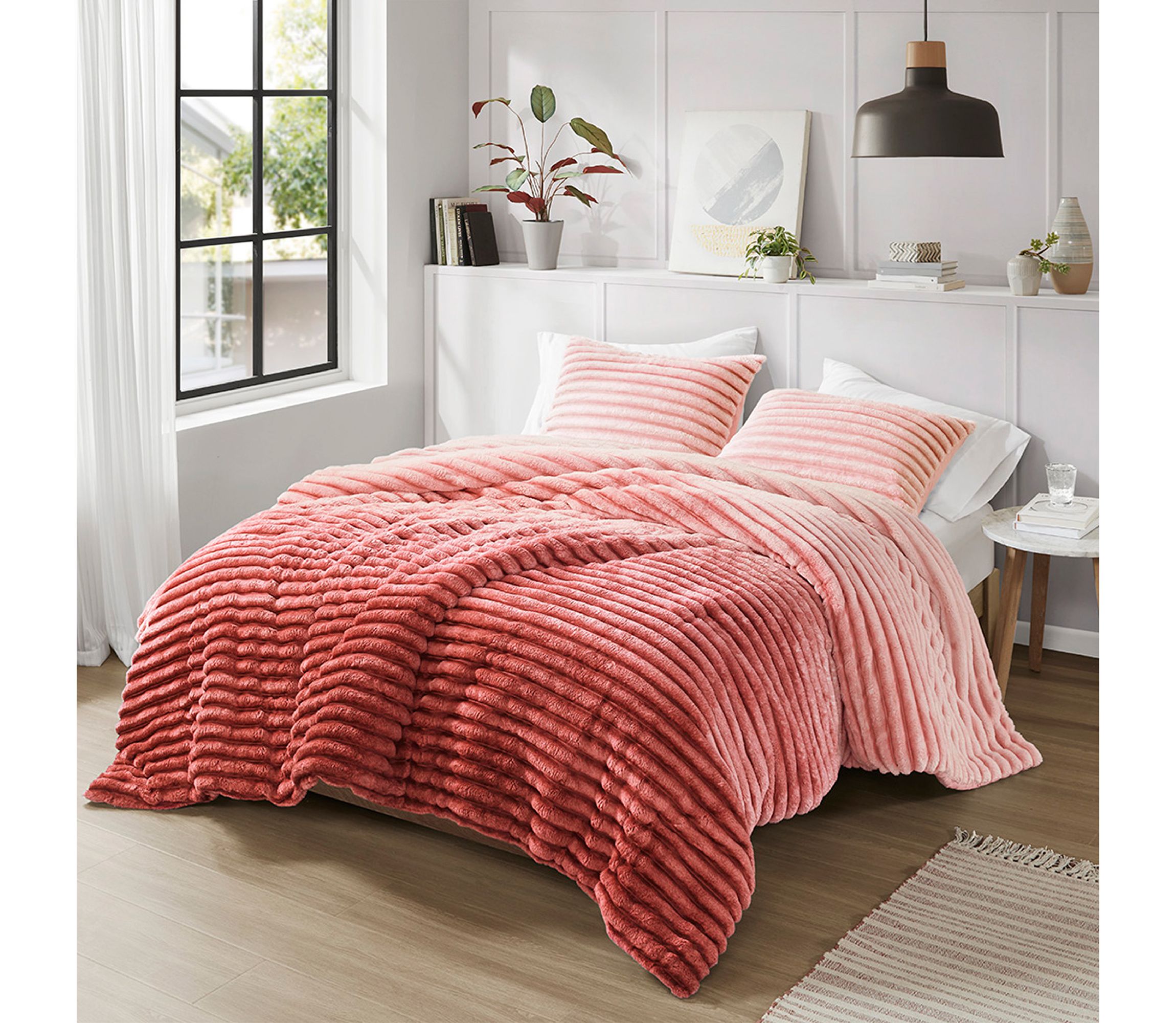 Avril Fluffy Ribbed Plush Comforter Set