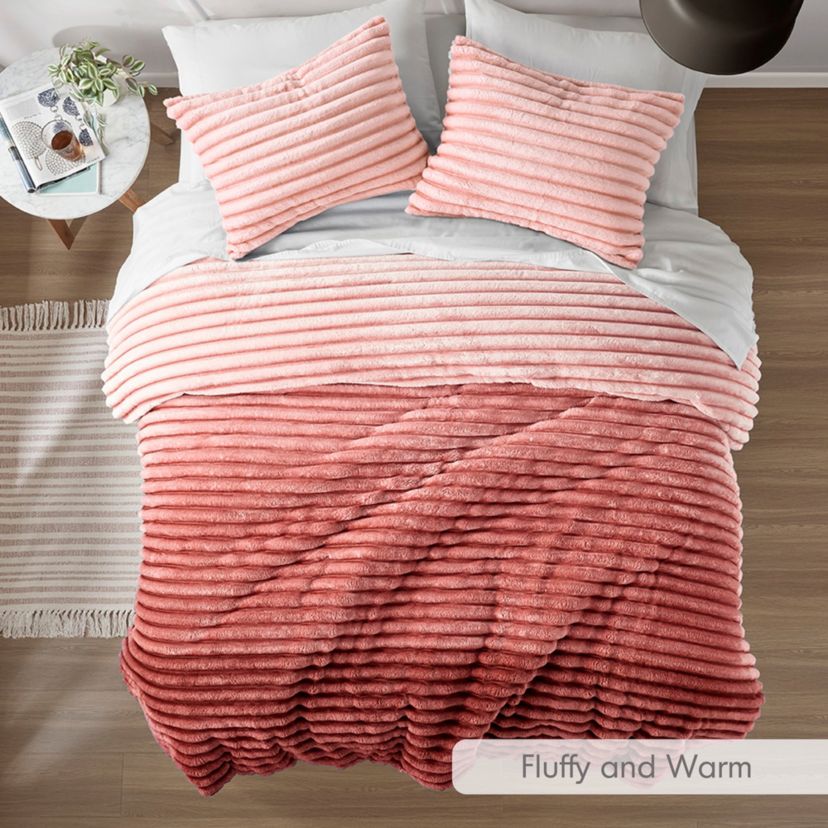 Avril Fluffy Ribbed Plush Comforter Set