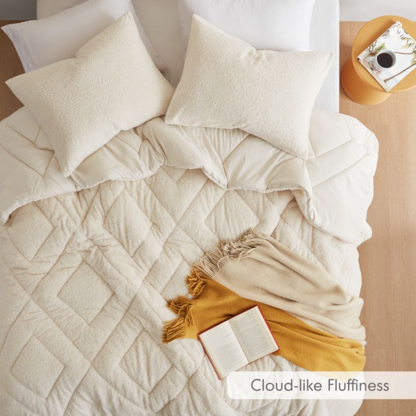 Kyla Double Diamond Quilted Teddy Comforter Set