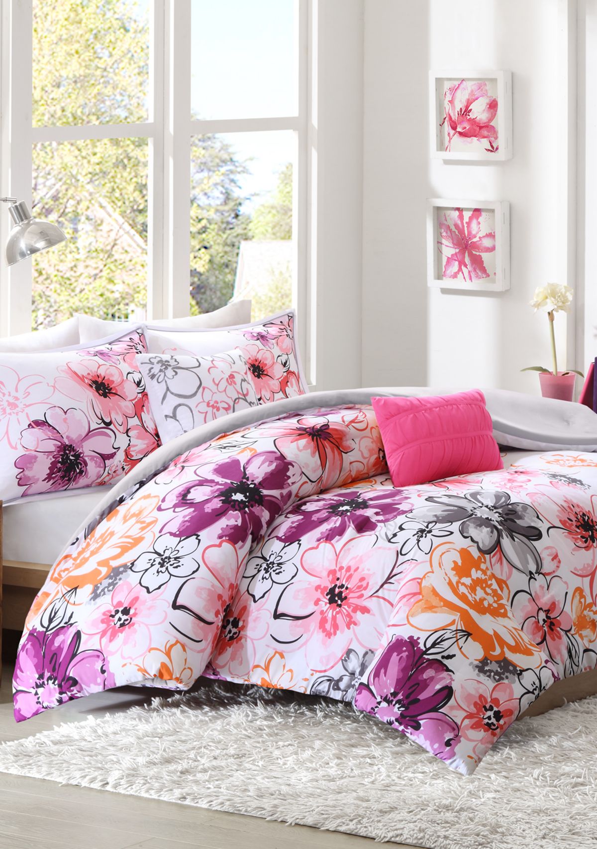 Olivia Pink Comforter Set