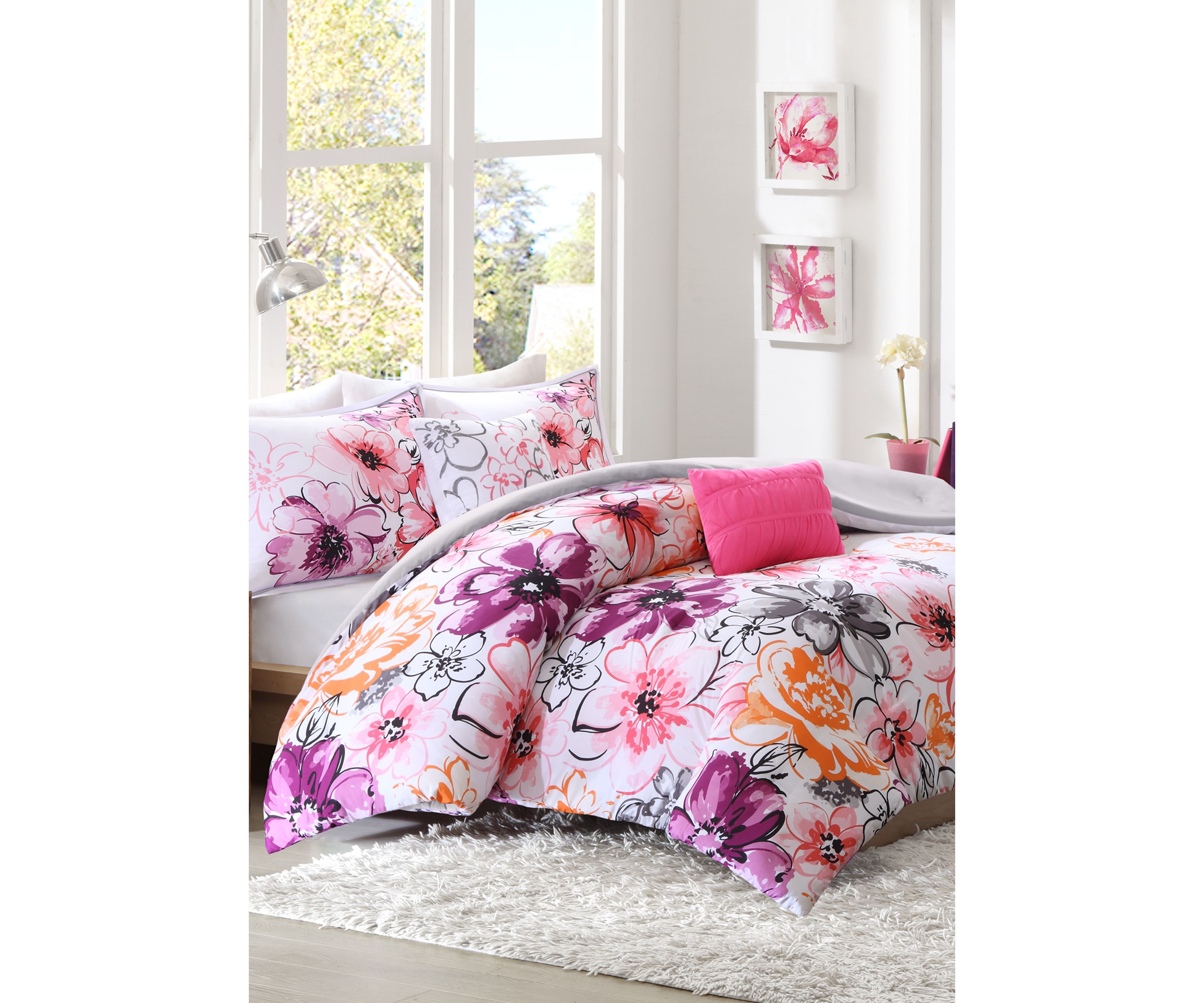 Olivia Pink Comforter Set