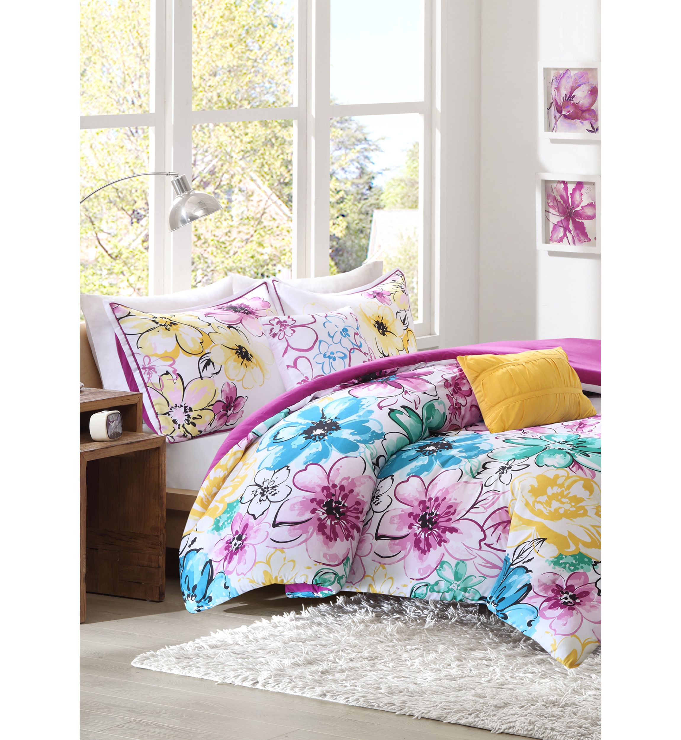 Olivia Blue Comforter Set