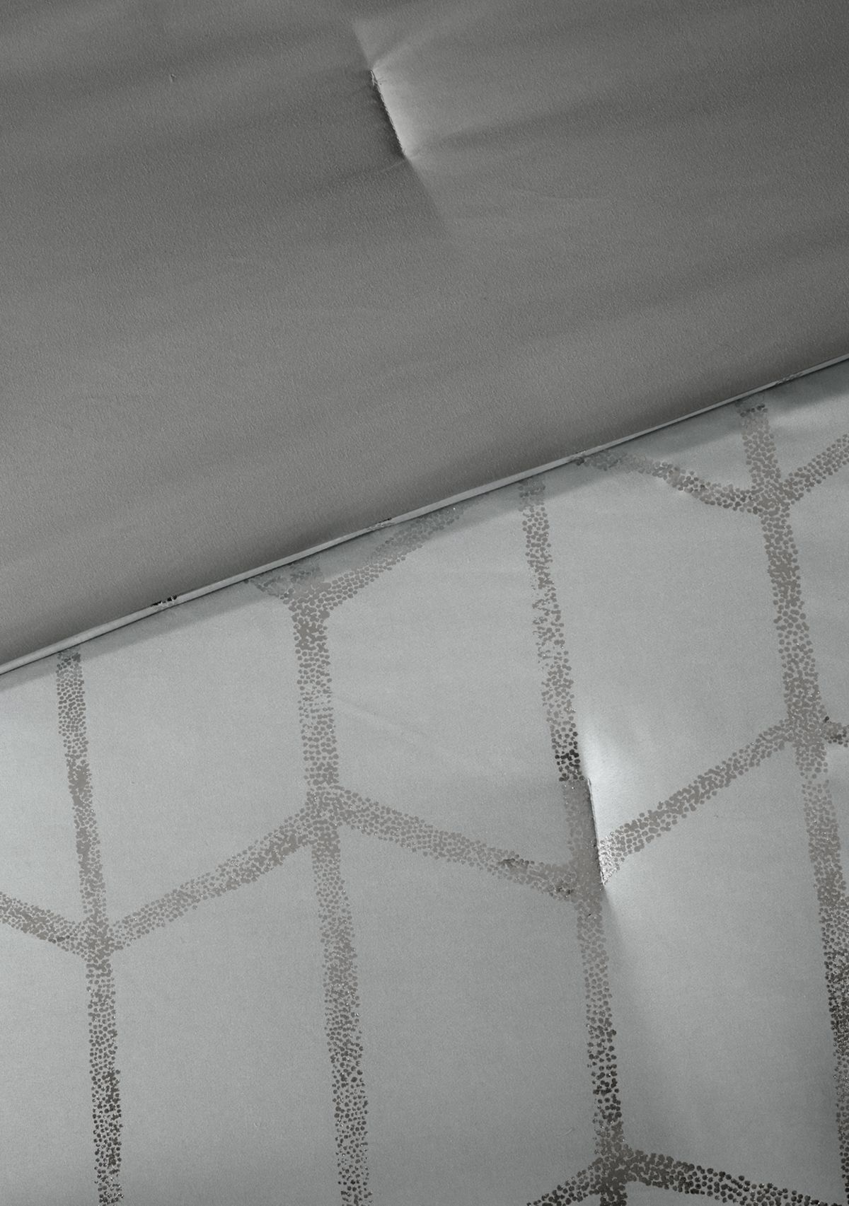 Raina Gray and Silver Comforter Set 