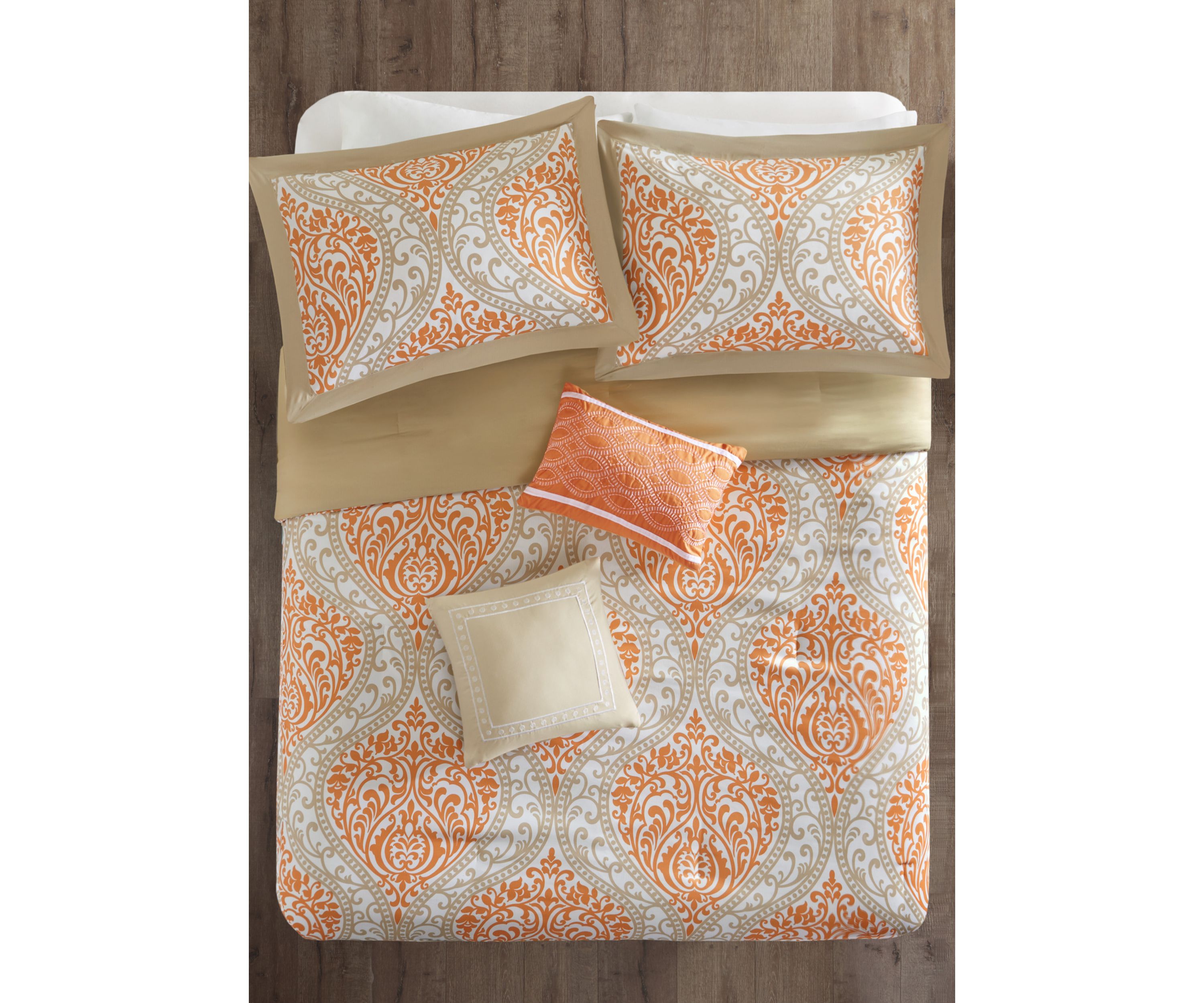 Senna Comforter Set