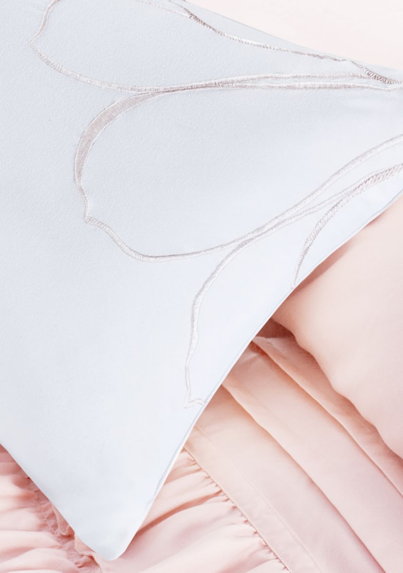 Intelligent Design Waterfall Comforter Set - Blush
