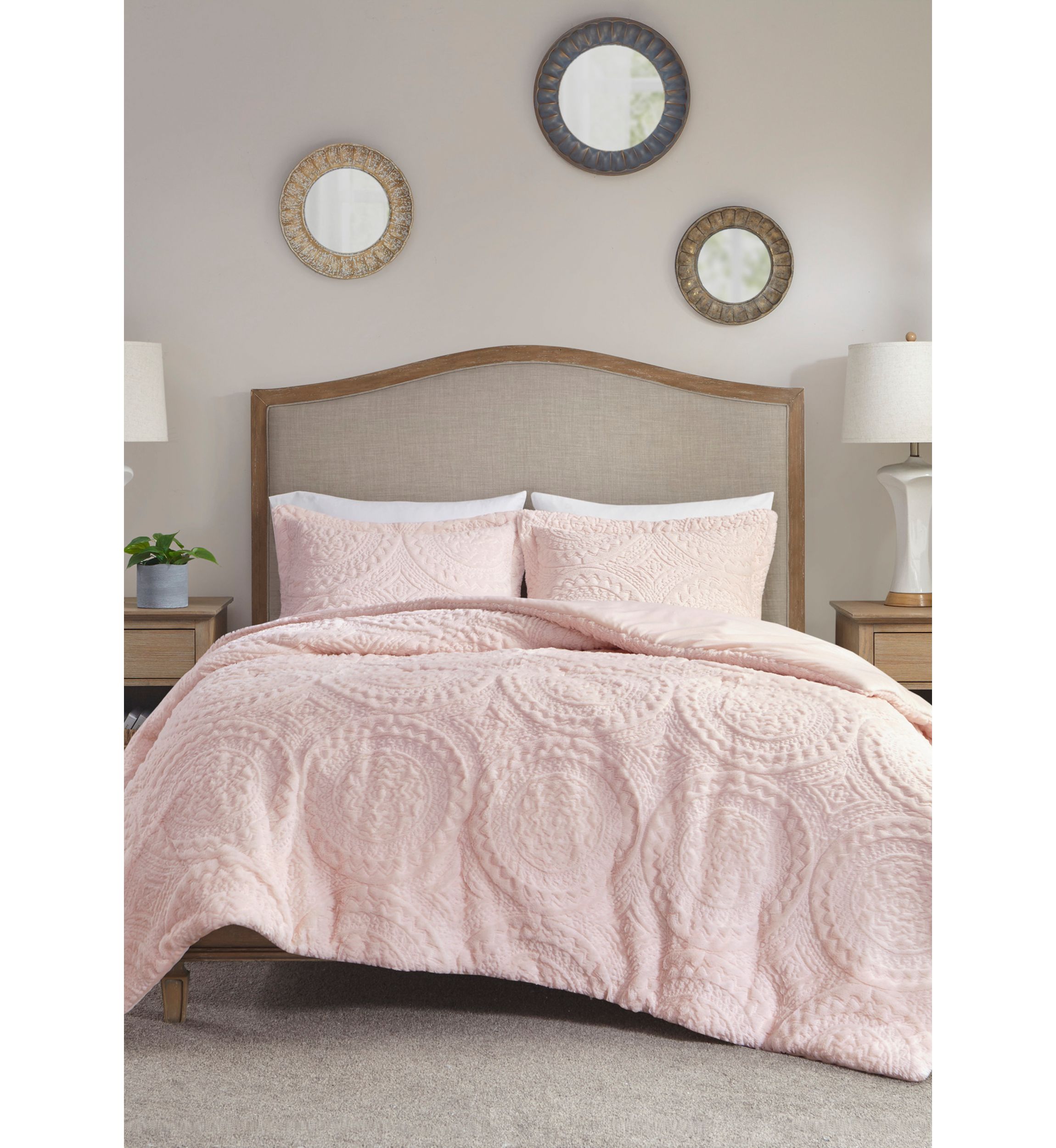 Arya Medallion Ultra Plush Comforter Mini Set