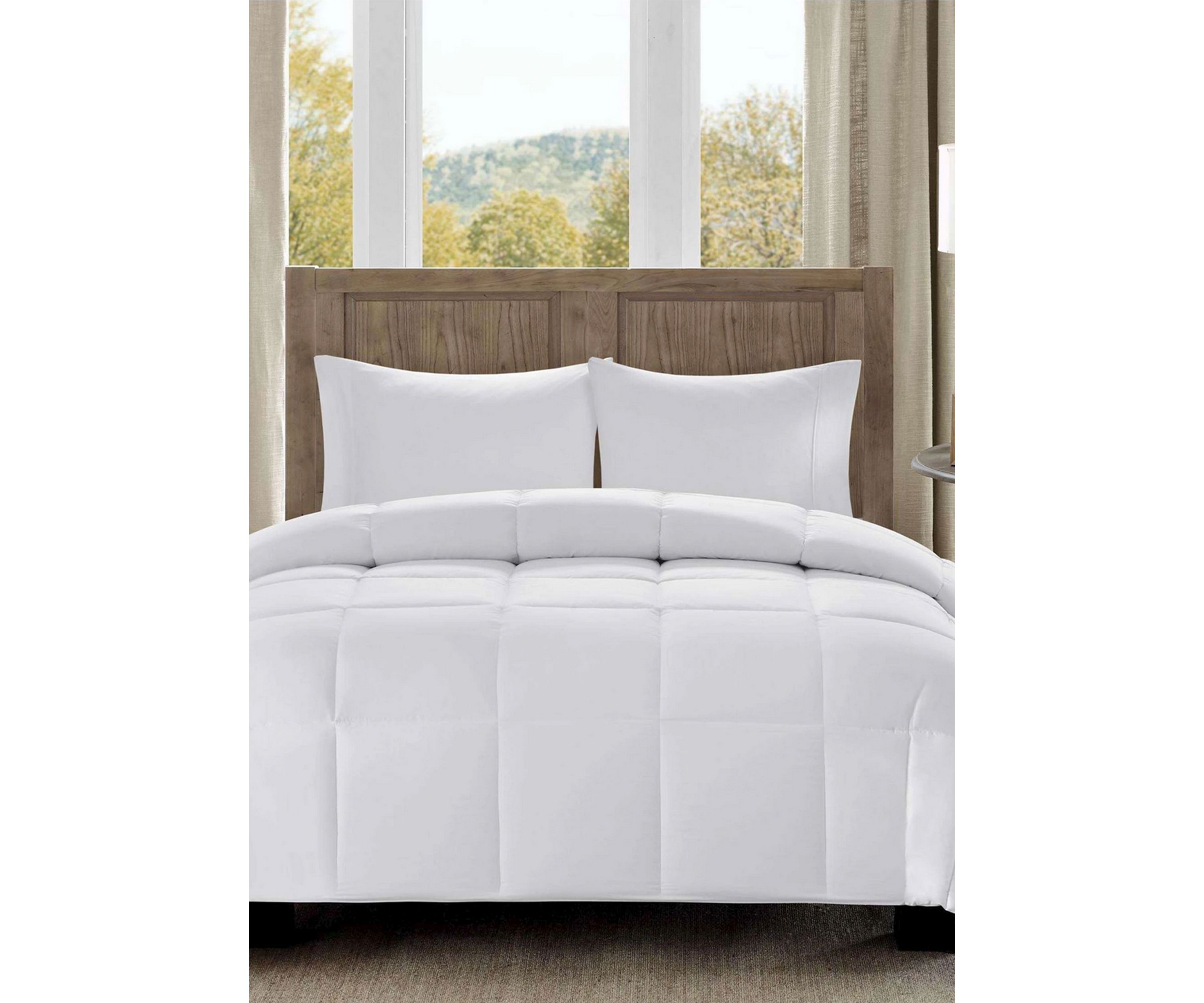 Winfield Percale Luxury Down Alternative Comforter