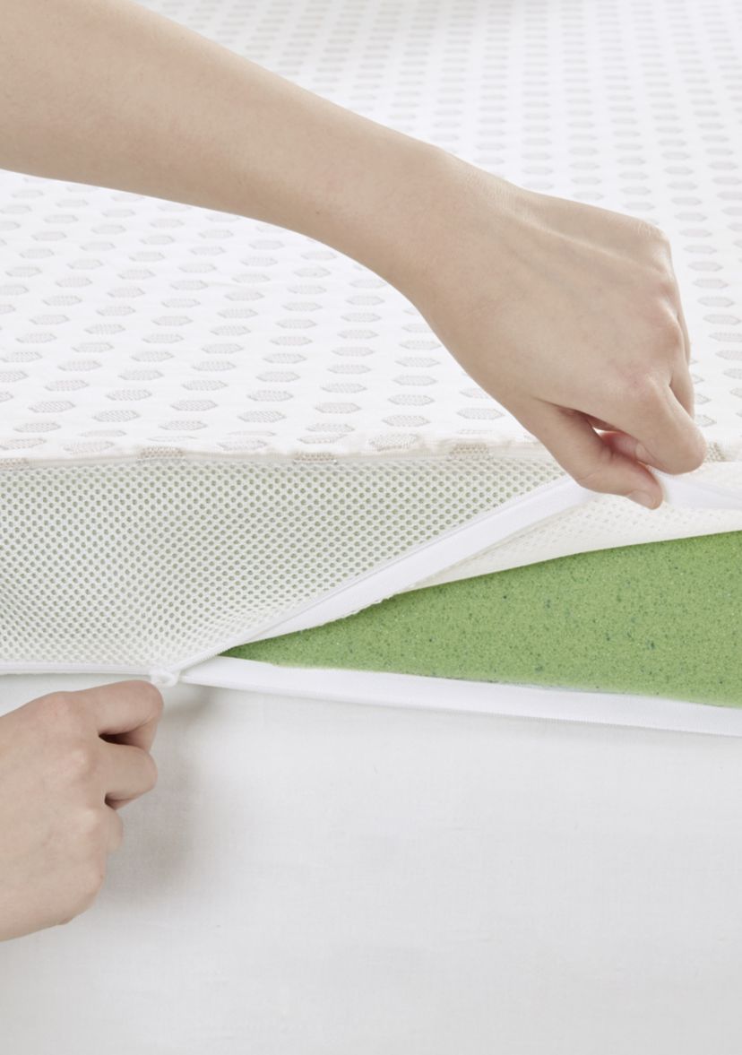 Hypoallergenic 3 in Cooling Gel Memory Foam Mattress Topper with Removable Cooling Cover