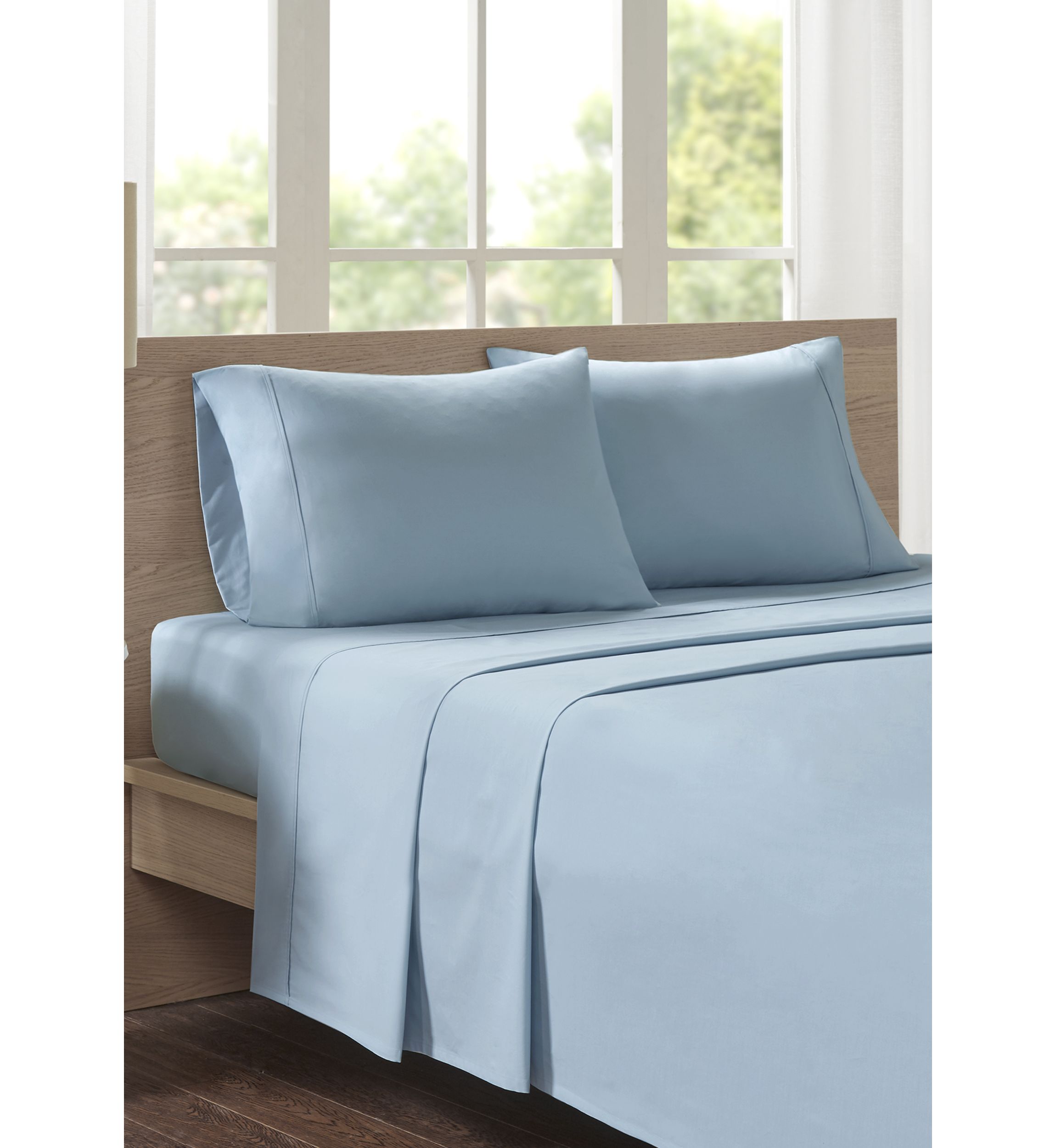 200 Thread Count Relaxed Cotton Percale Sheet Set