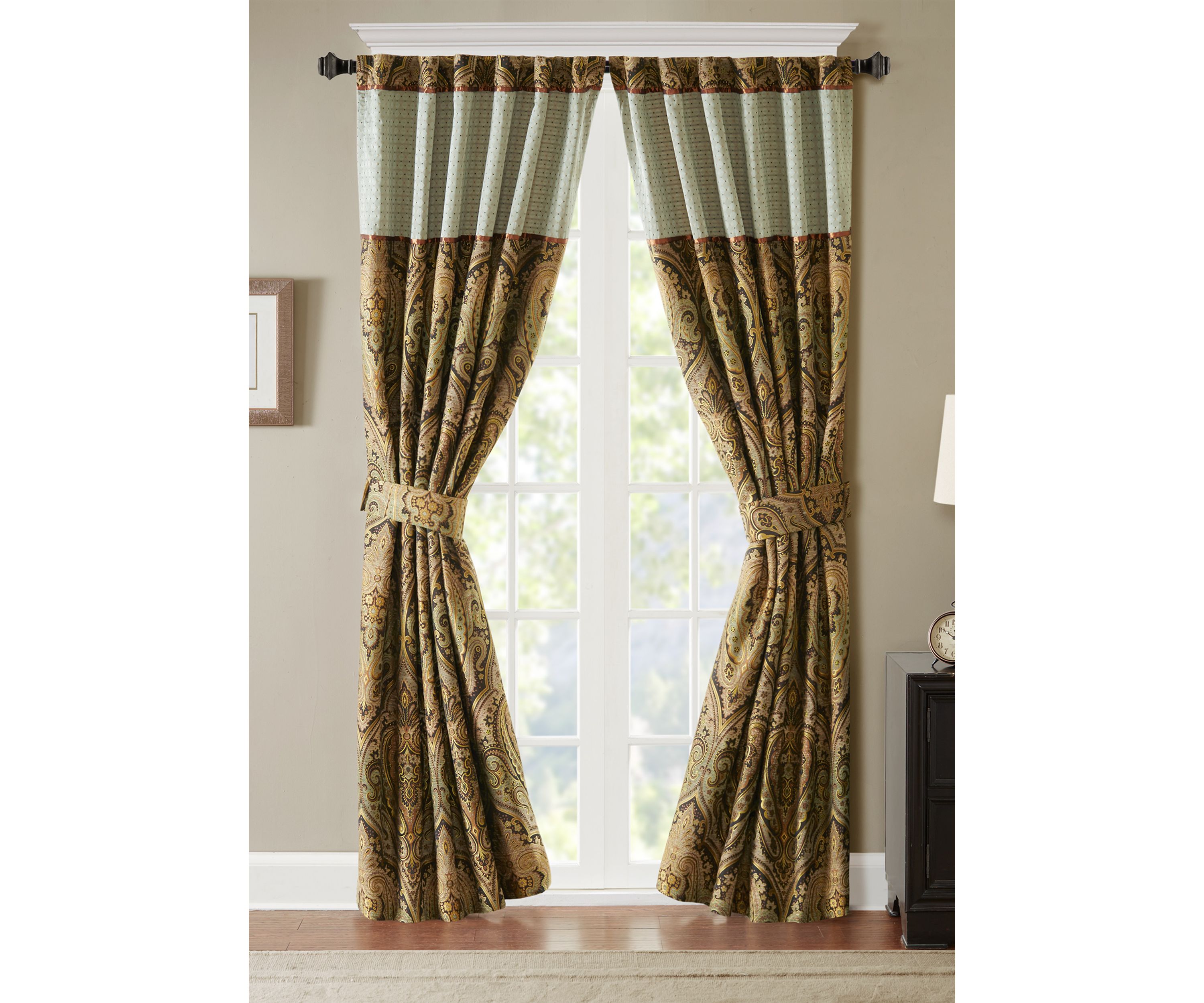 Canovia Springs Window Panel