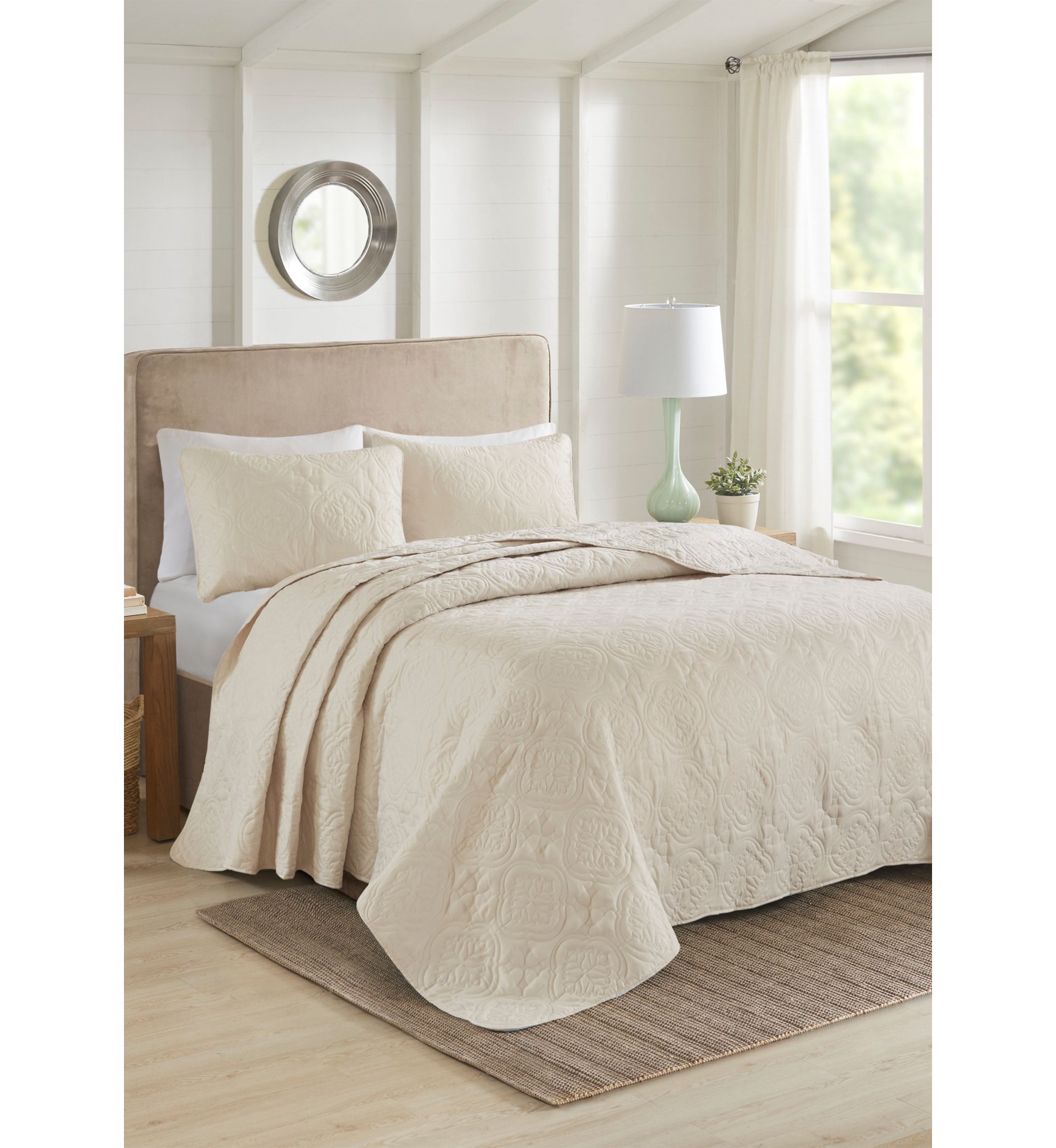 Oakley 3 Piece Reversible Bedspread Set
