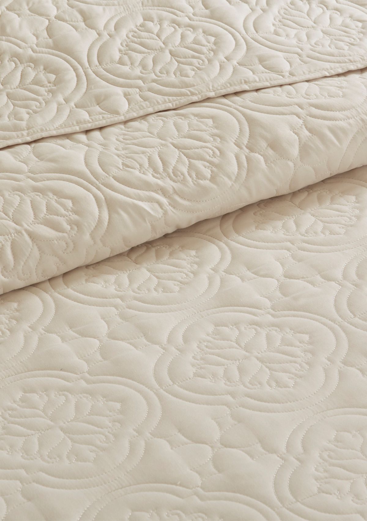 Oakley 3 Piece Reversible Bedspread Set