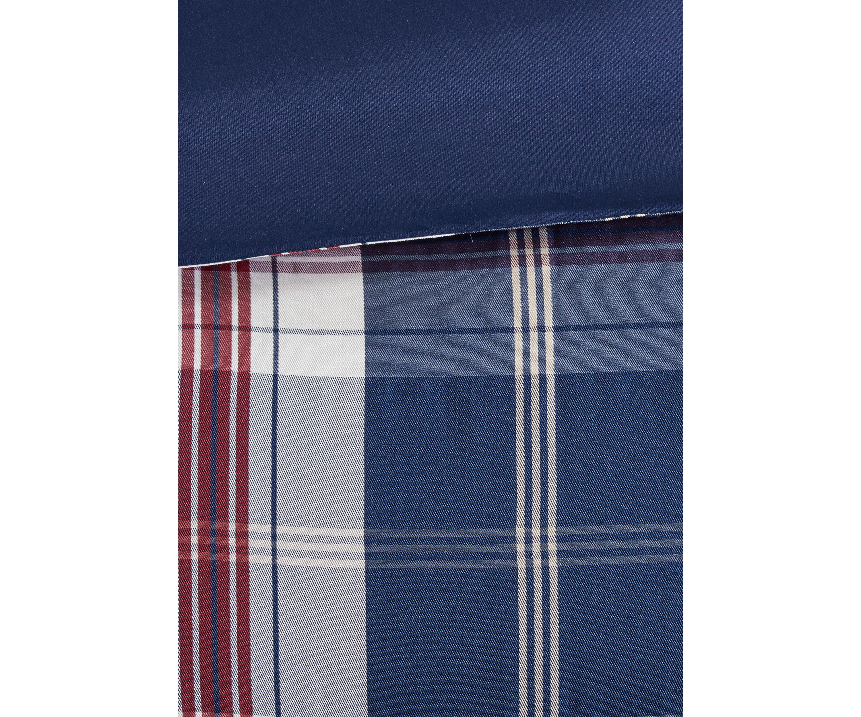 Ryland Oversized Plaid Print Comforter Set