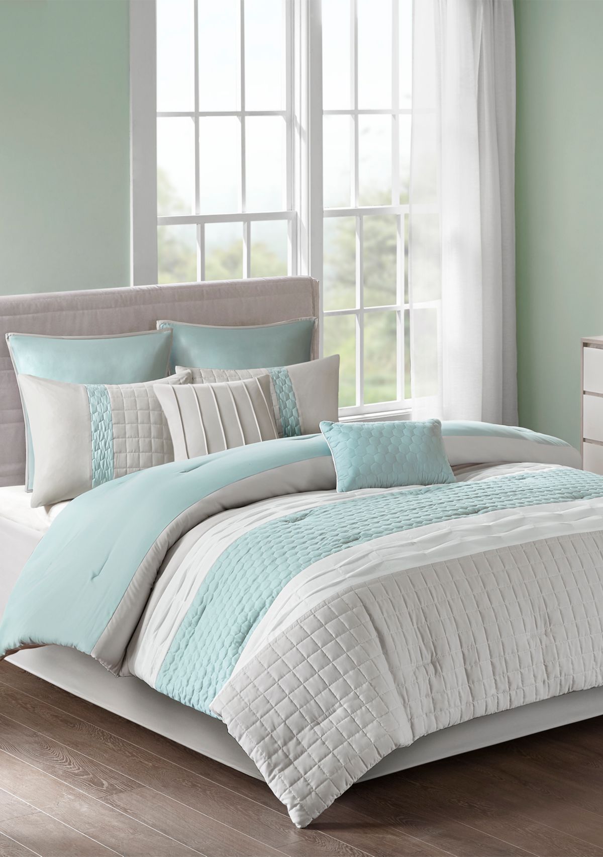 Tinsley 8 Piece Comforter Set