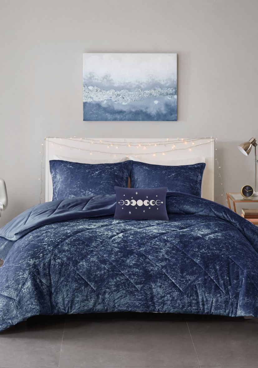 Felicia Velvet Comforter Set with Throw Pillow