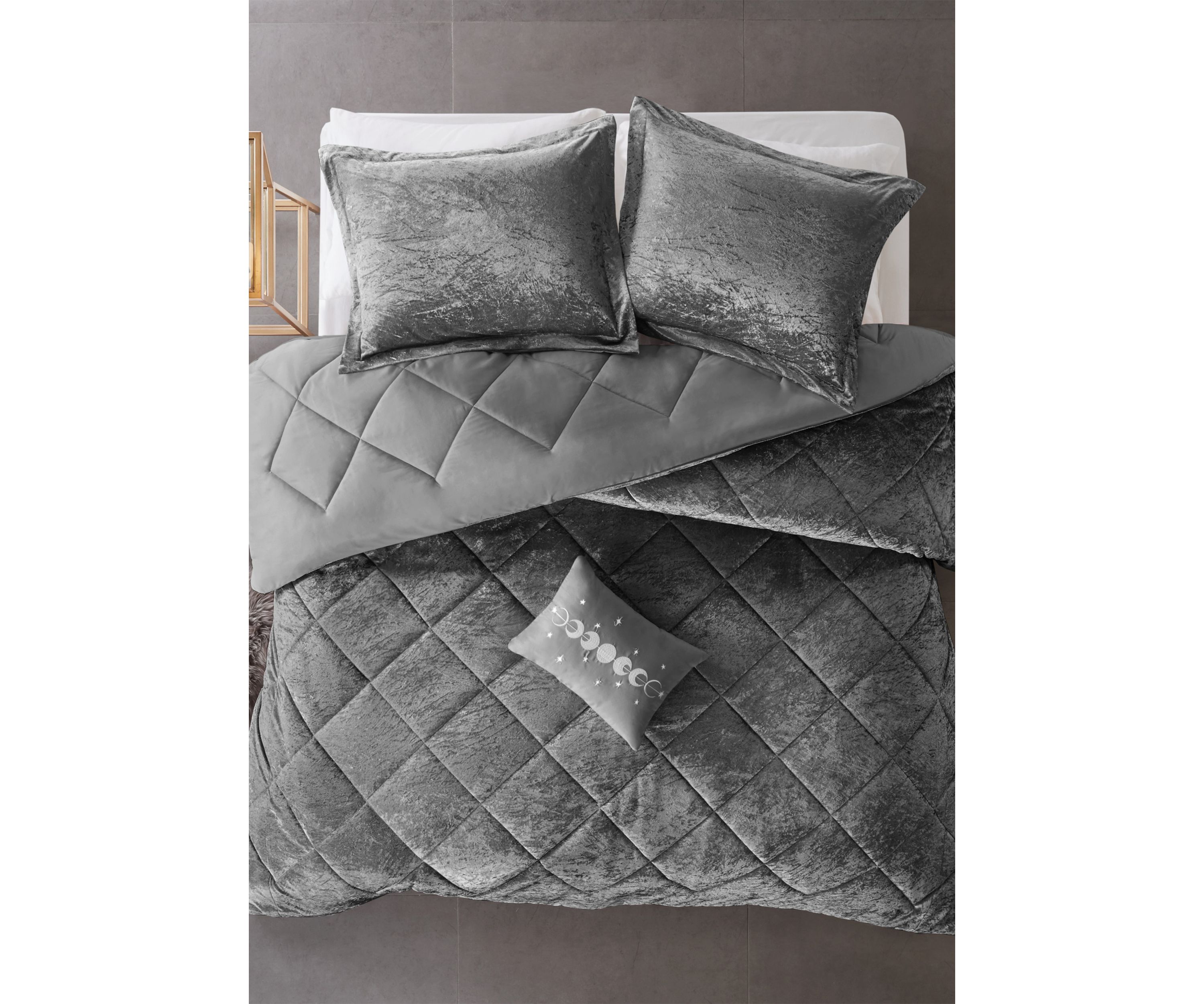 Felicia Velvet Comforter Set with Throw Pillow
