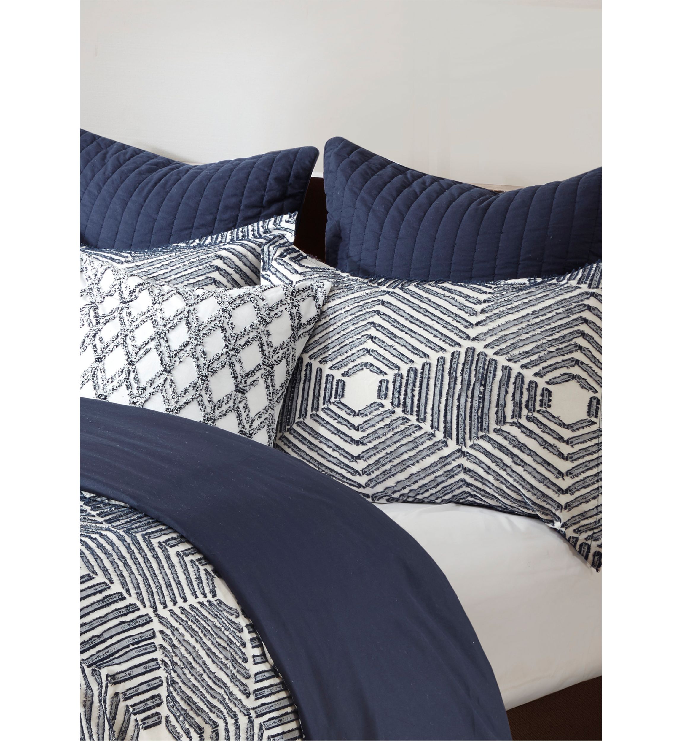 Ellipse Cotton Jacquard Comforter Set