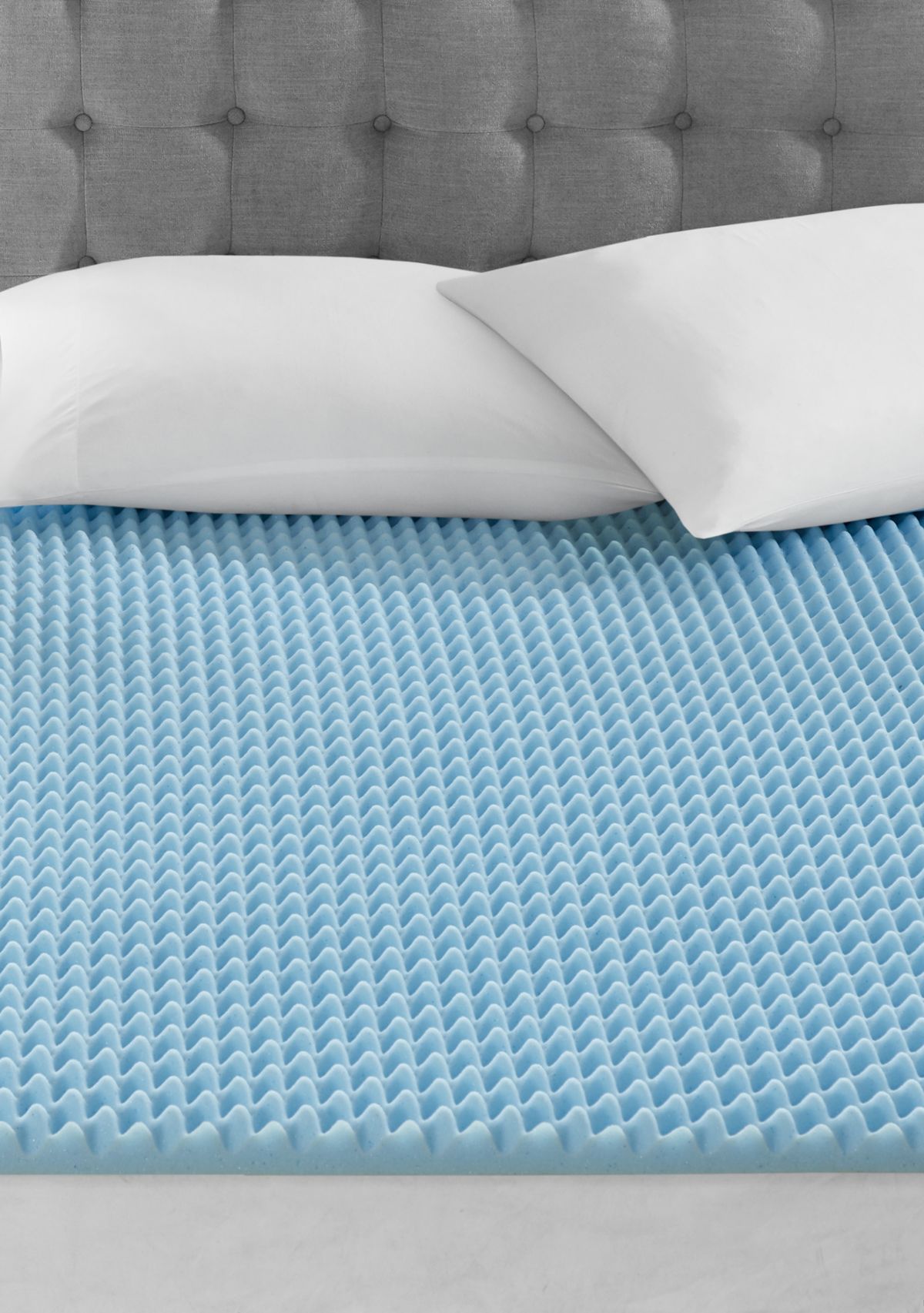 1.5" Gel Memory Foam All Season Reversible Cooling Mattress Topper