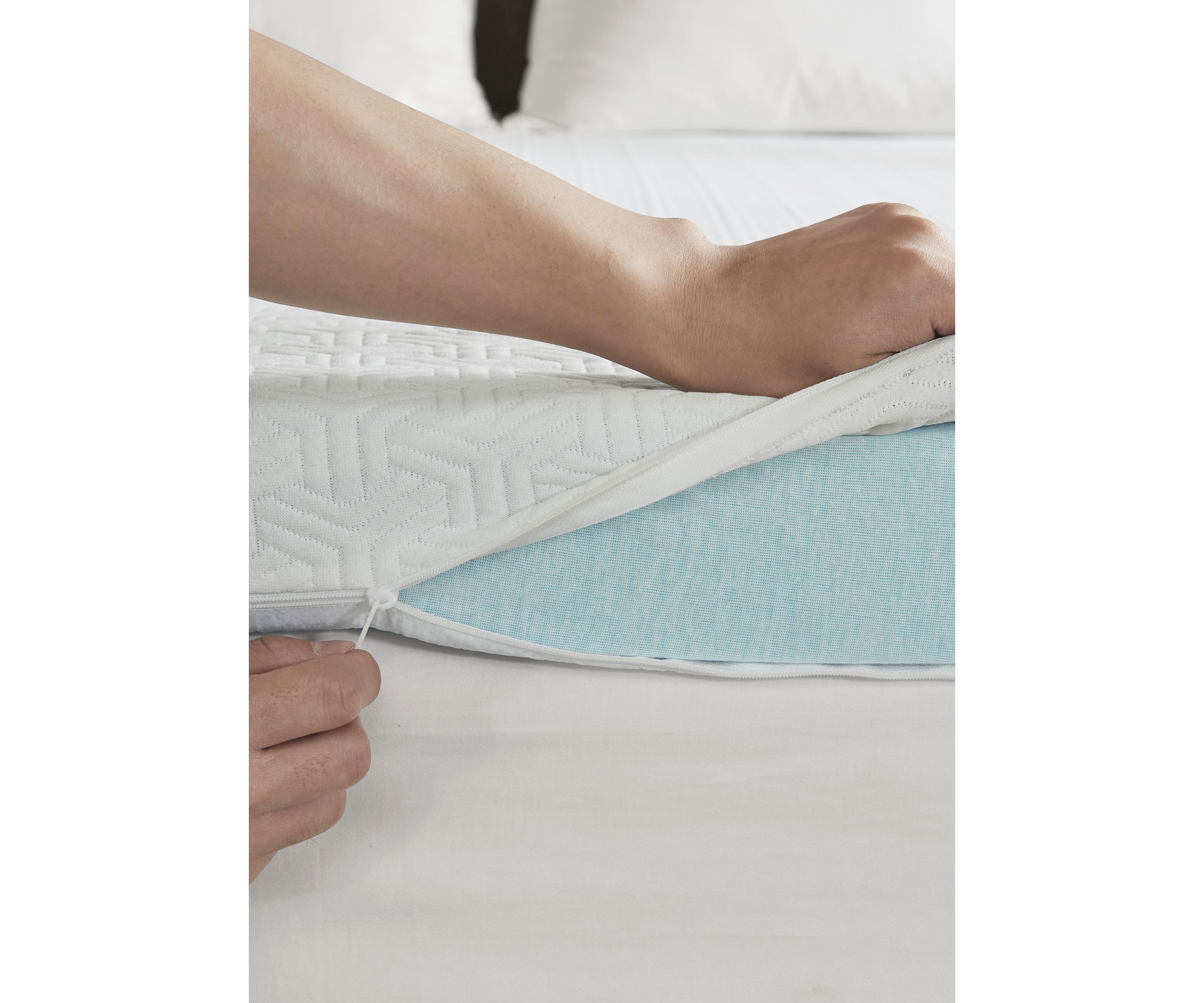 3 in Gel Memory Foam with 3M Cover Mattress Topper with 3M Moisture Management
