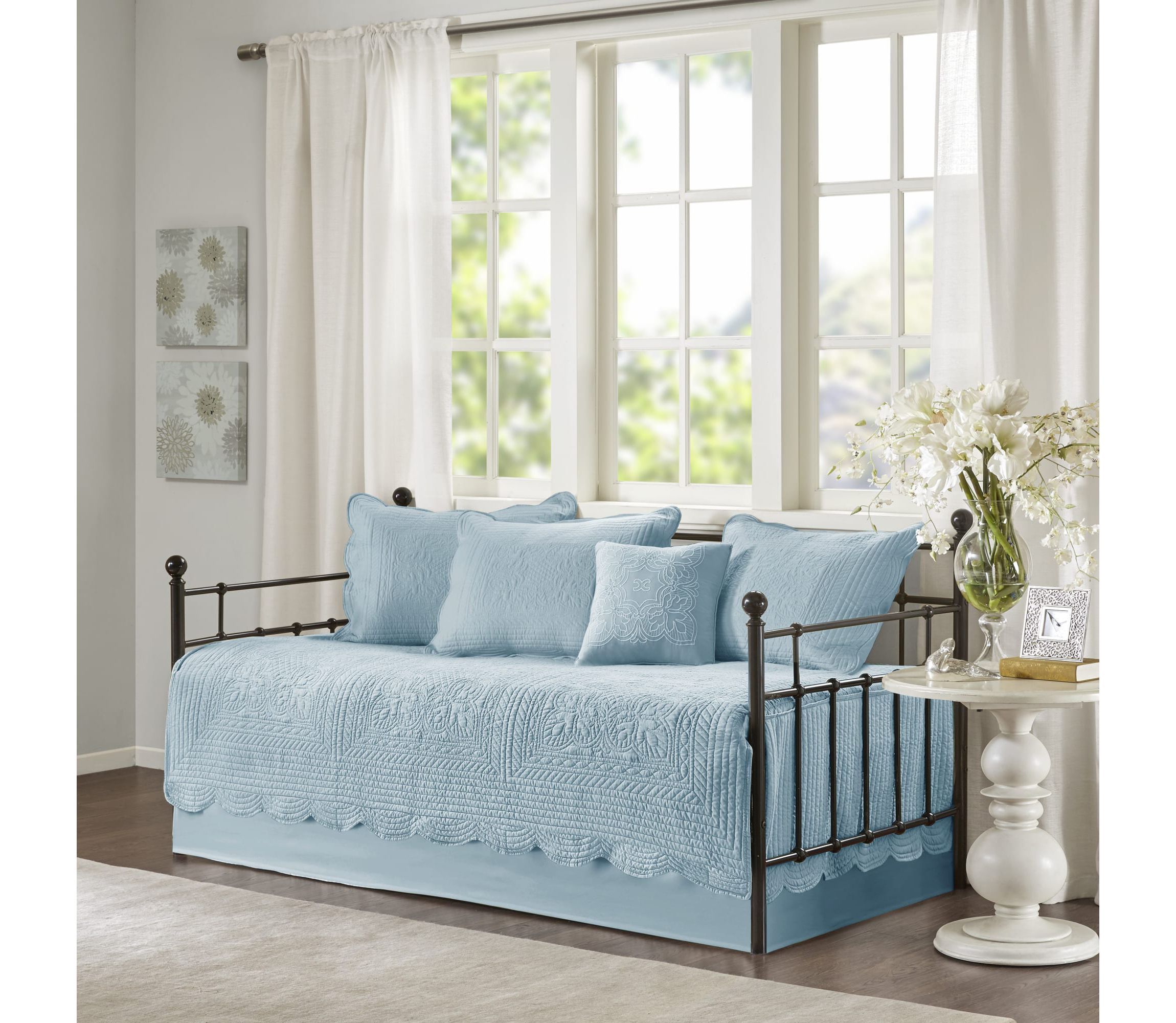 Tuscany 6 Piece Reversible Scalloped Edge Daybed Cover Set