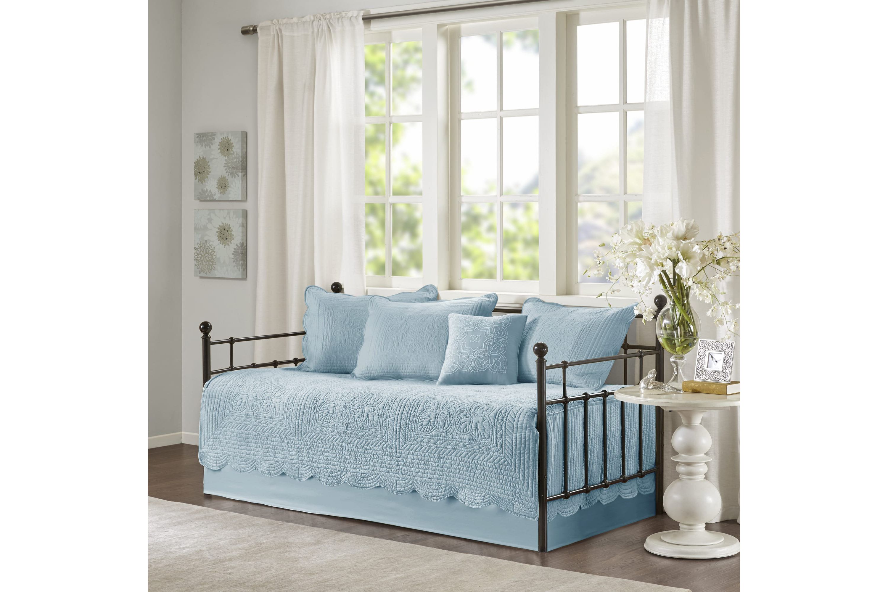 Tuscany 6 Piece Reversible Scalloped Edge Daybed Cover Set