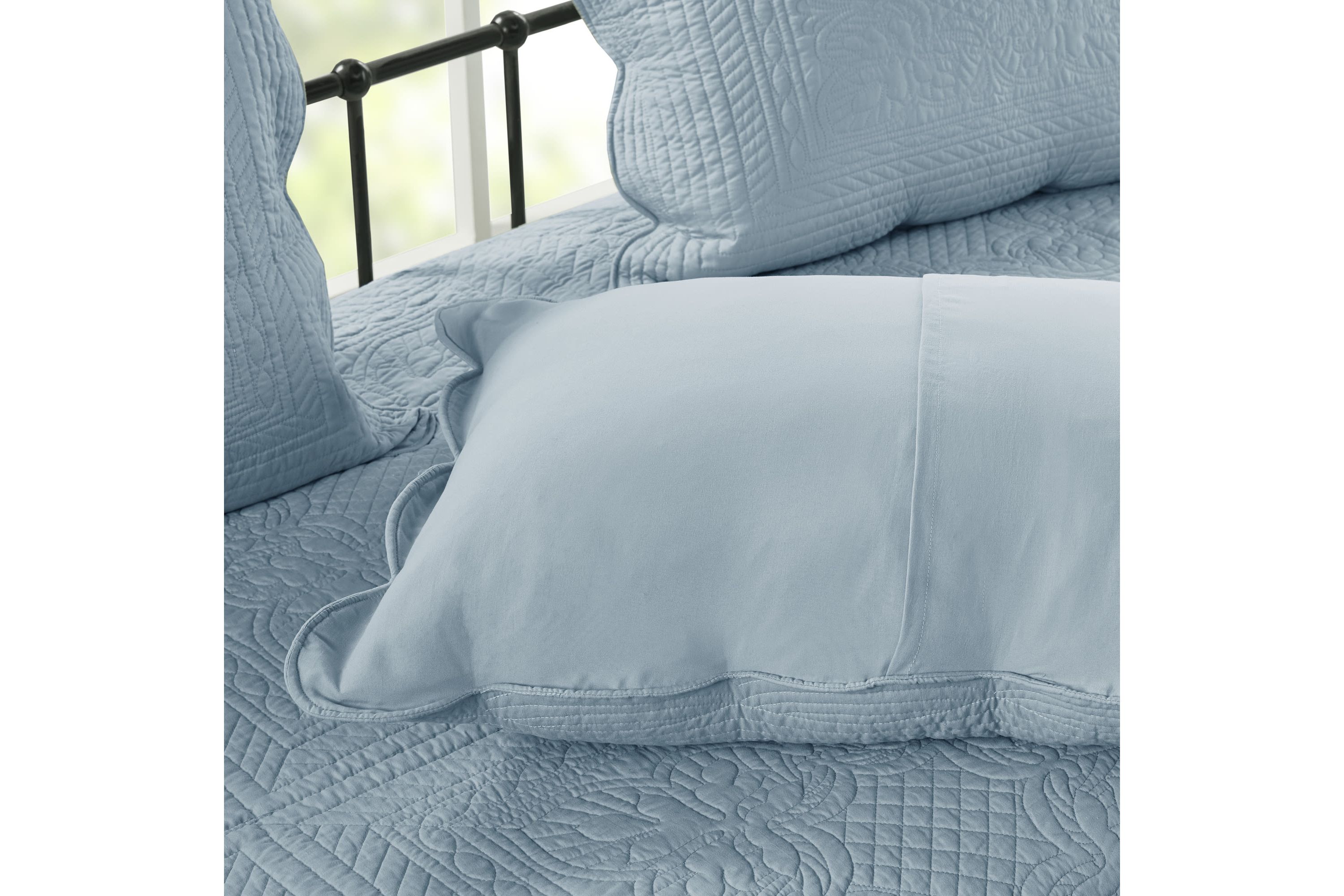 Tuscany 6 Piece Reversible Scalloped Edge Daybed Cover Set