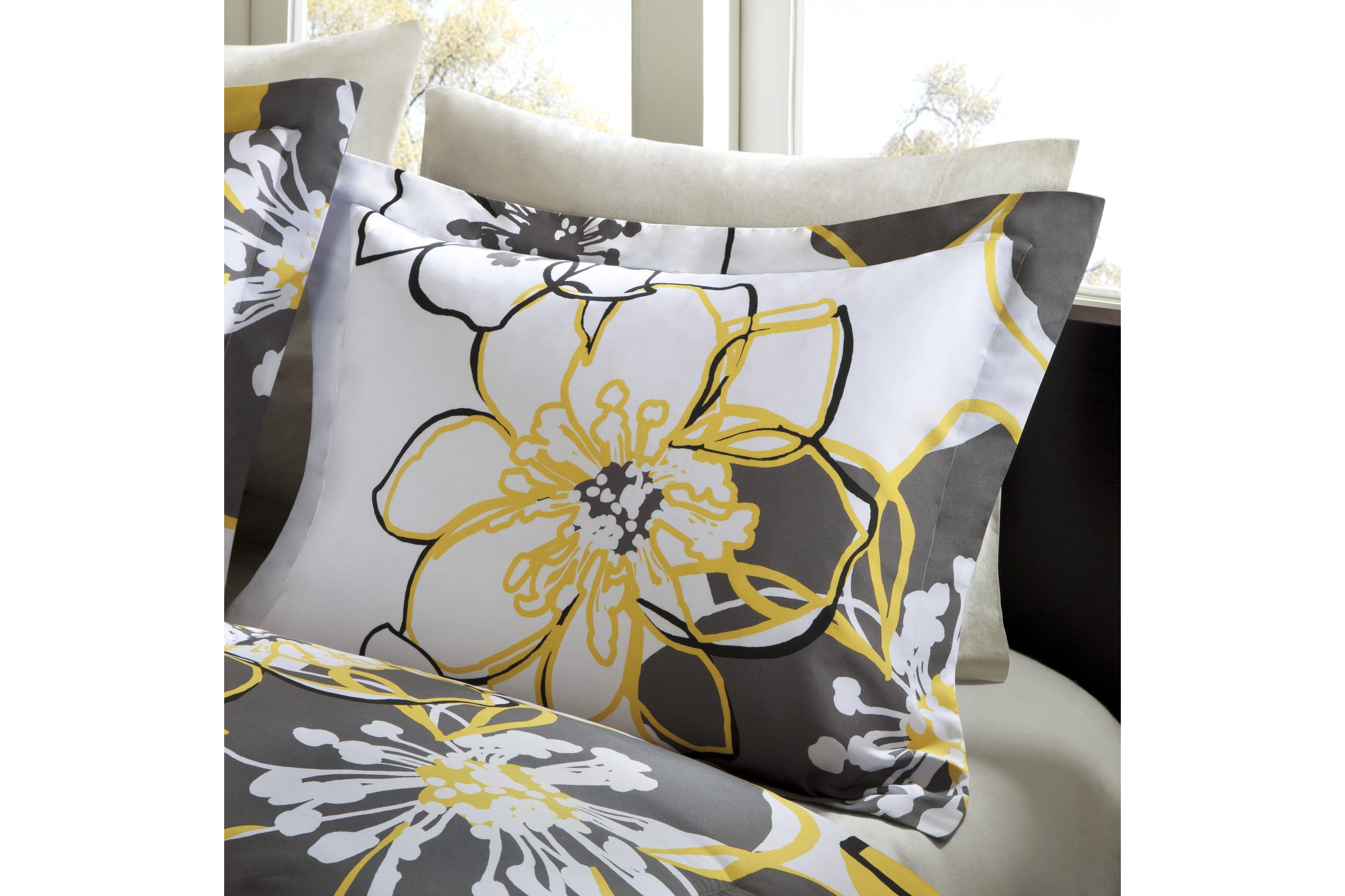 Allison Floral Comforter Set