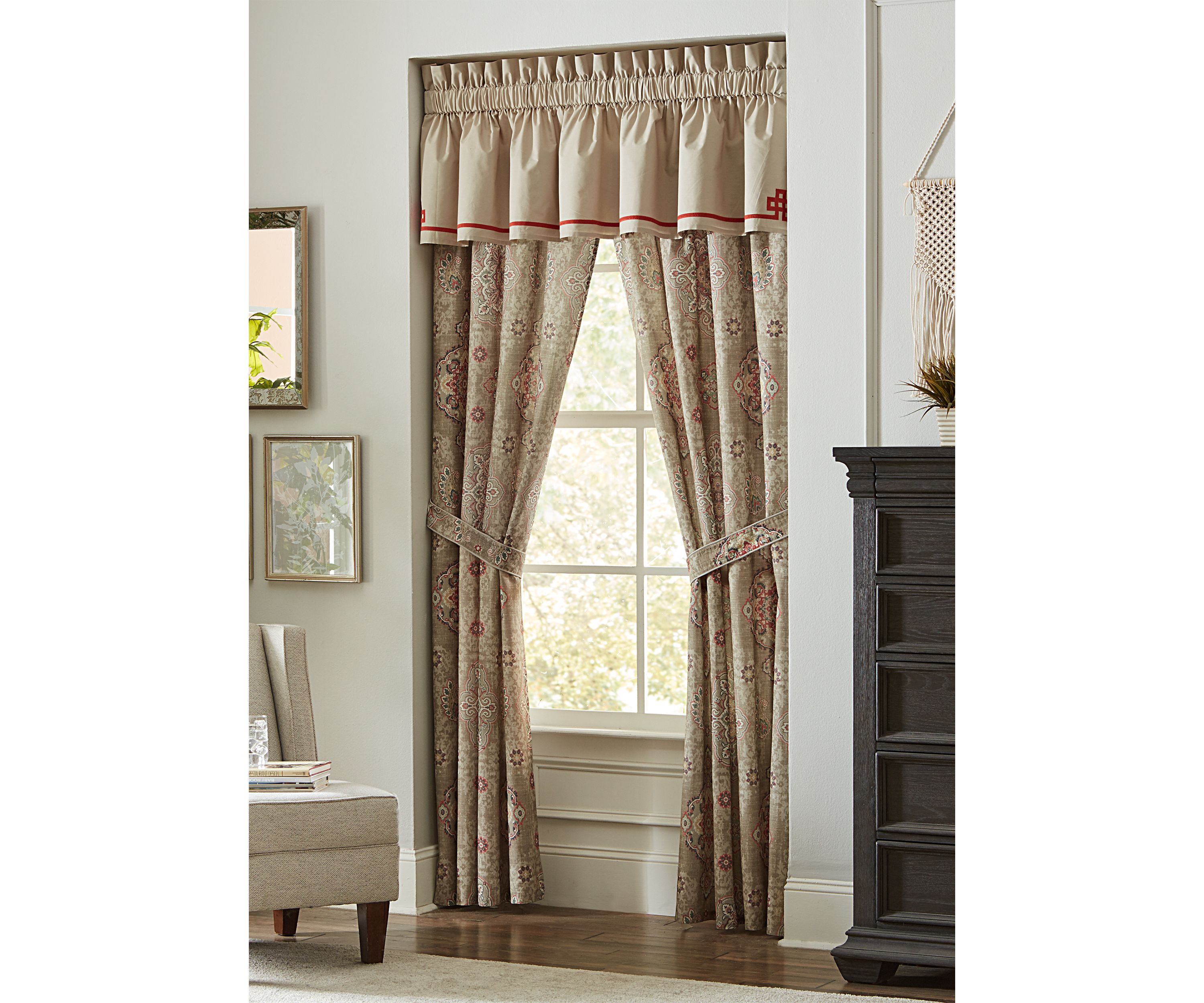 Perennial Coordinating Valance