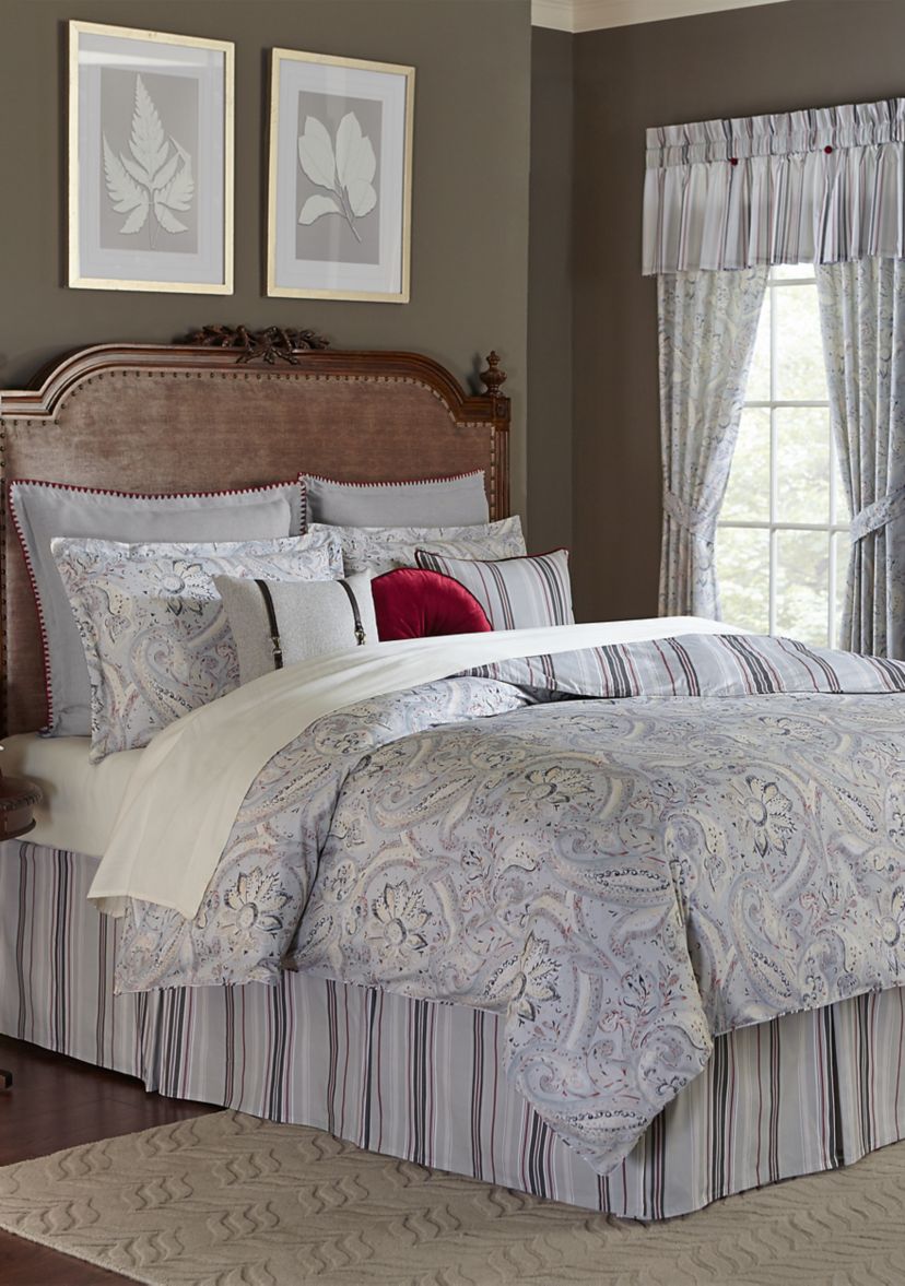 Chardonnay Comforter Set