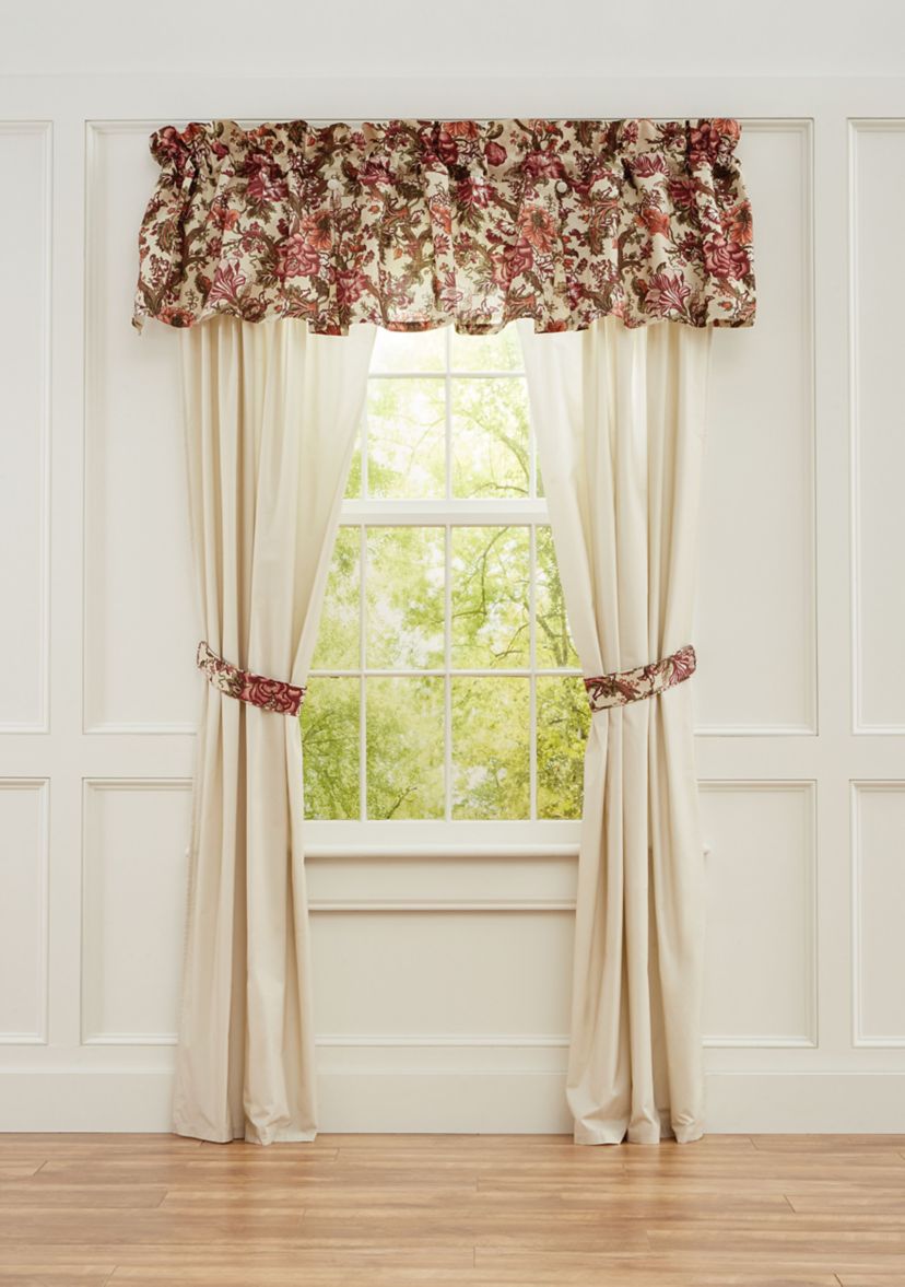 Rosarian Valance