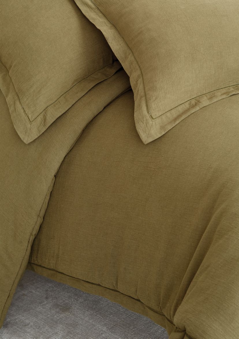 Linen Hemstitch Comforter Set