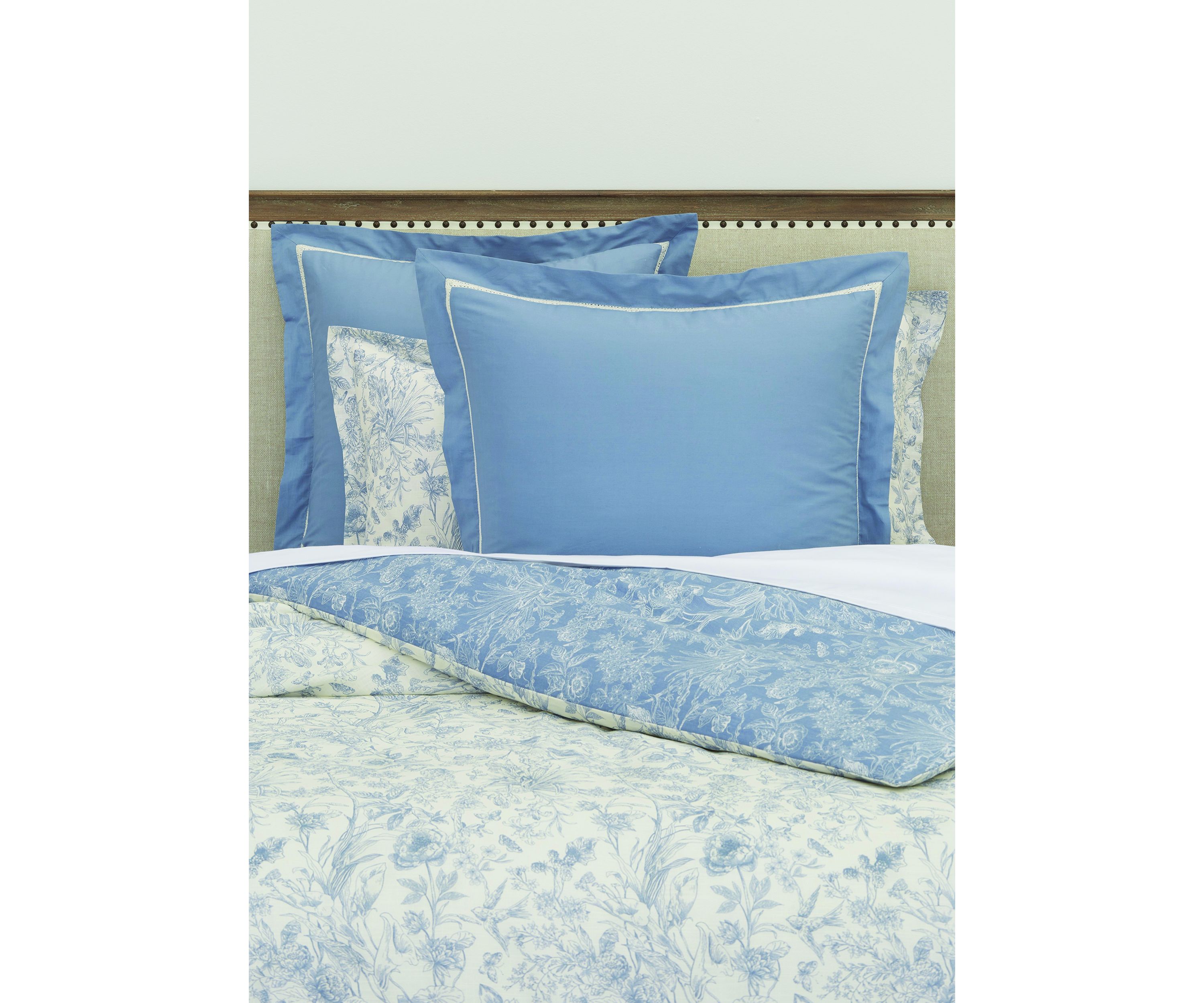 Toile DeJour Euro Sham