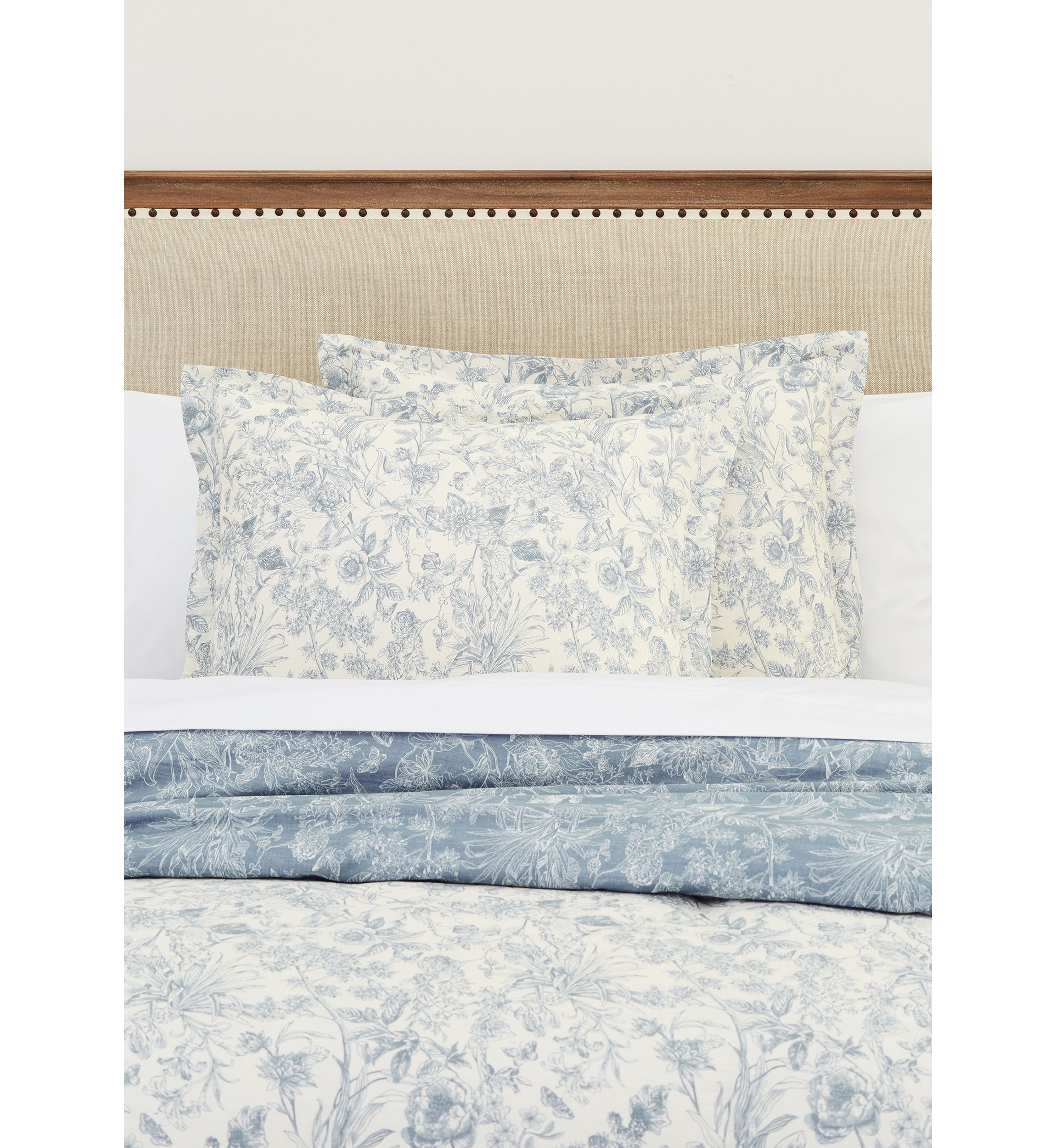 Spring Symphony Comforter Set