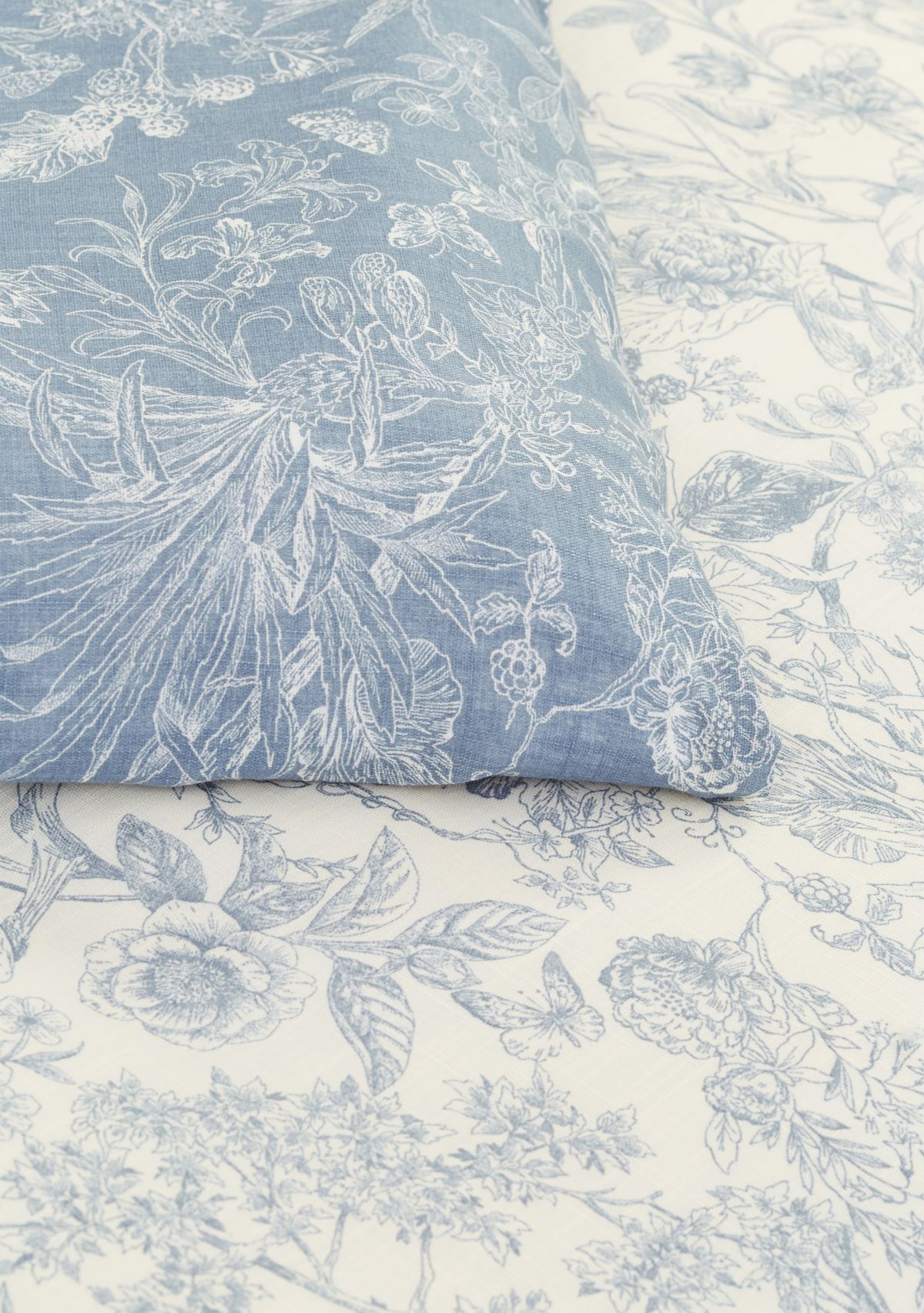 Spring Symphony Comforter Set