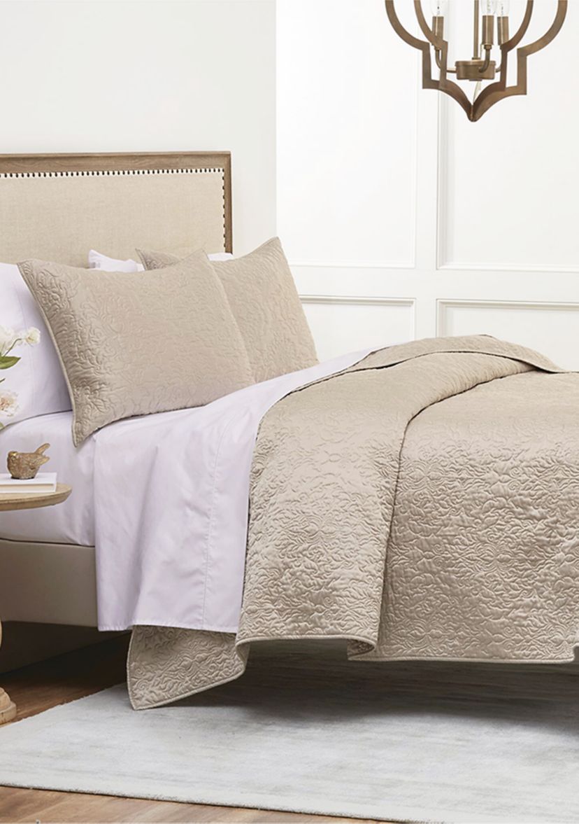 Vignolo 3 Piece Quilt Set