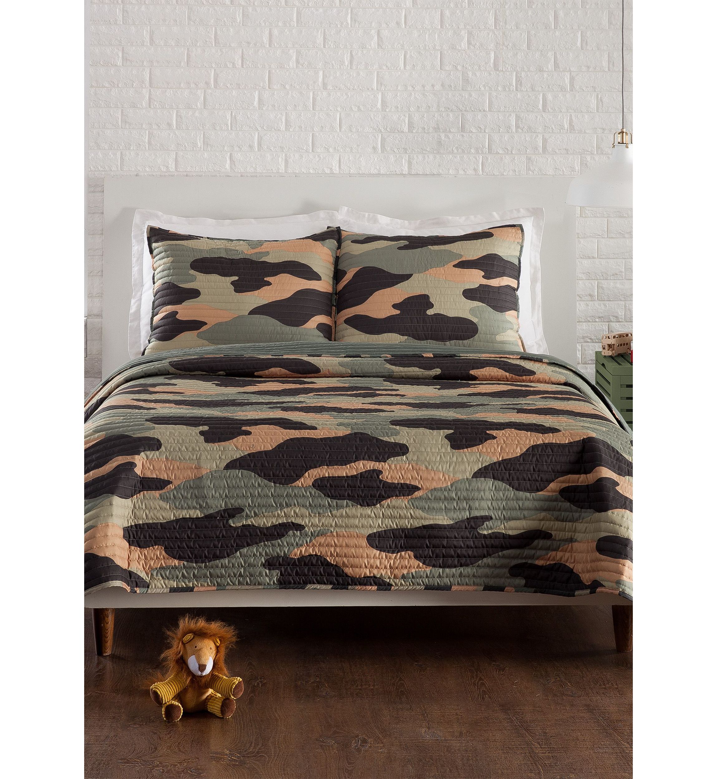 Covert Camo Quilt Set