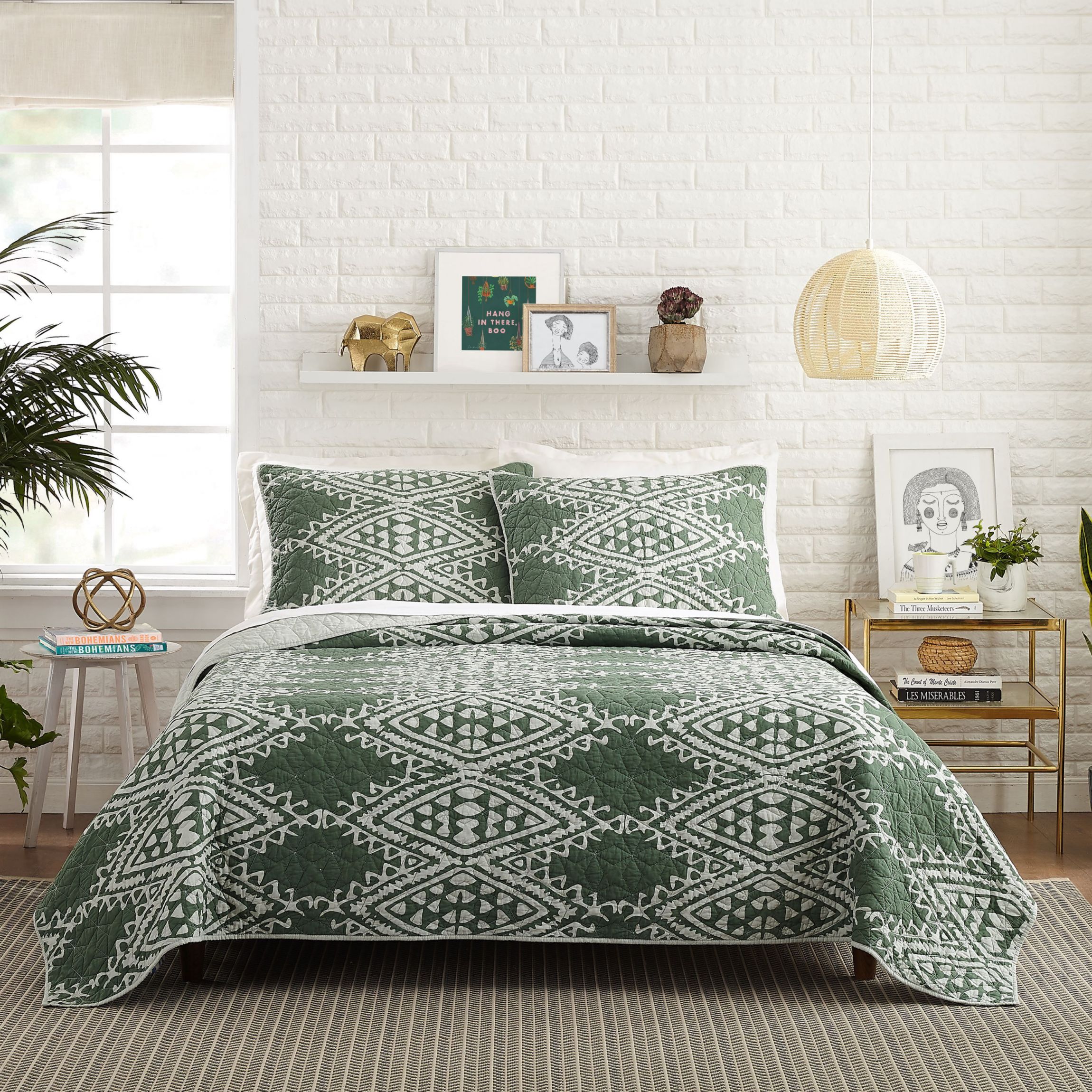 Aisha Quilt Set by Jungalow