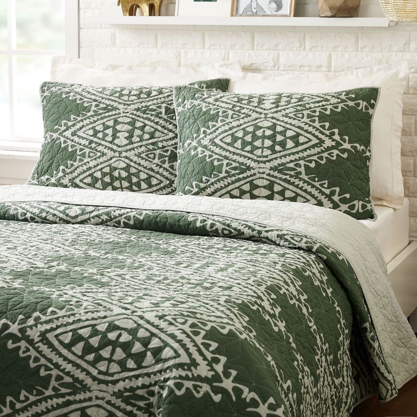 Aisha Quilt Set by Jungalow