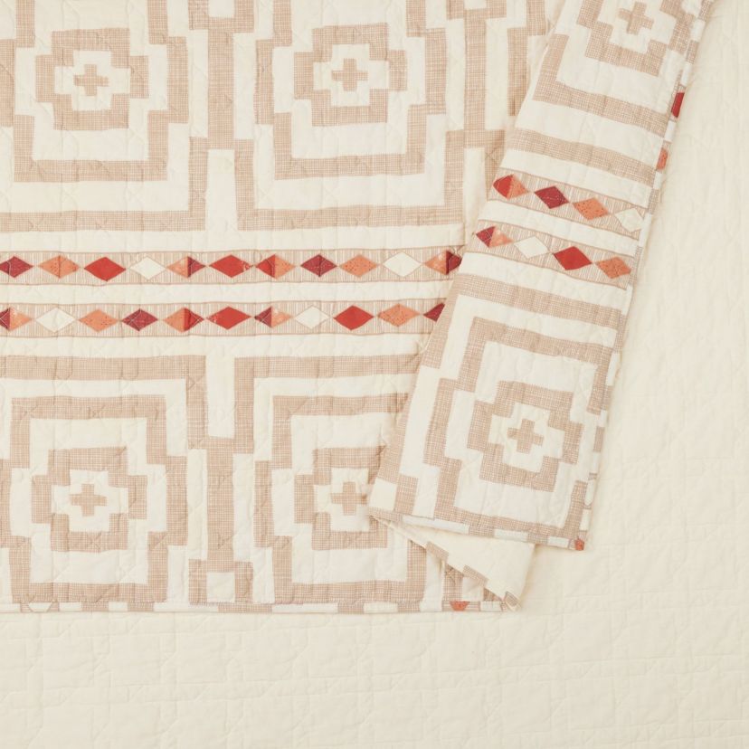 Hypnotic Quilt Set by Jungalow