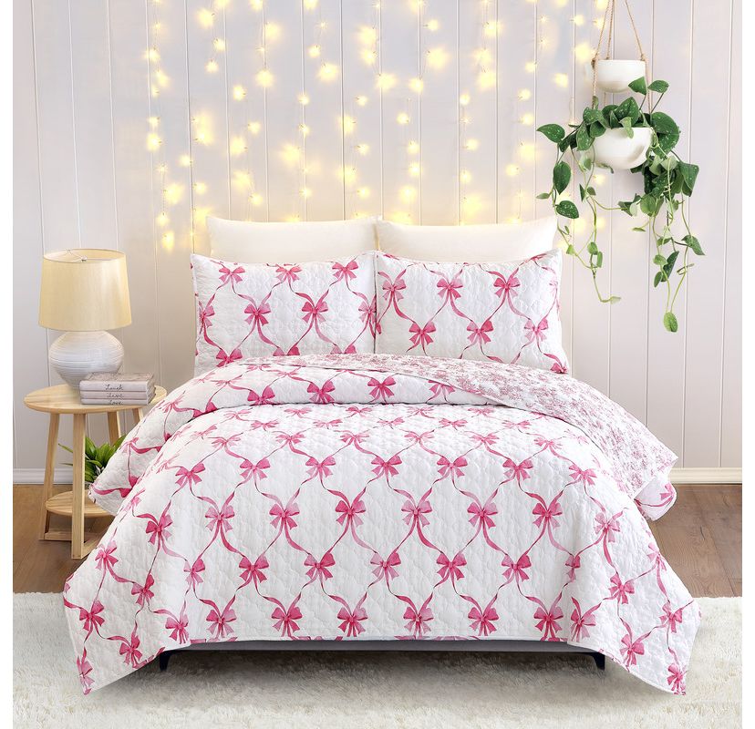 Abigail Bow Reversible Quilt Set