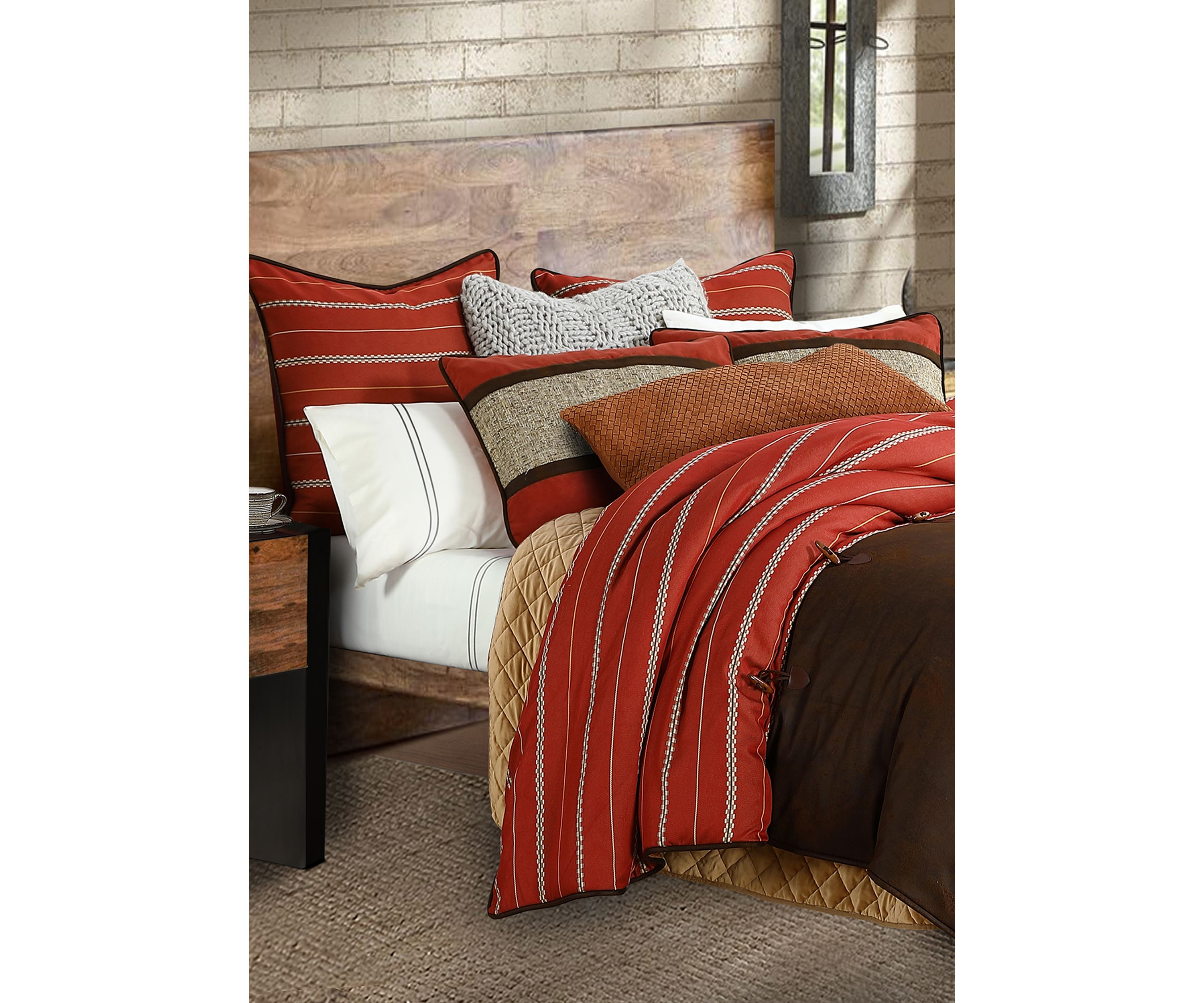 Carter Comforter Set