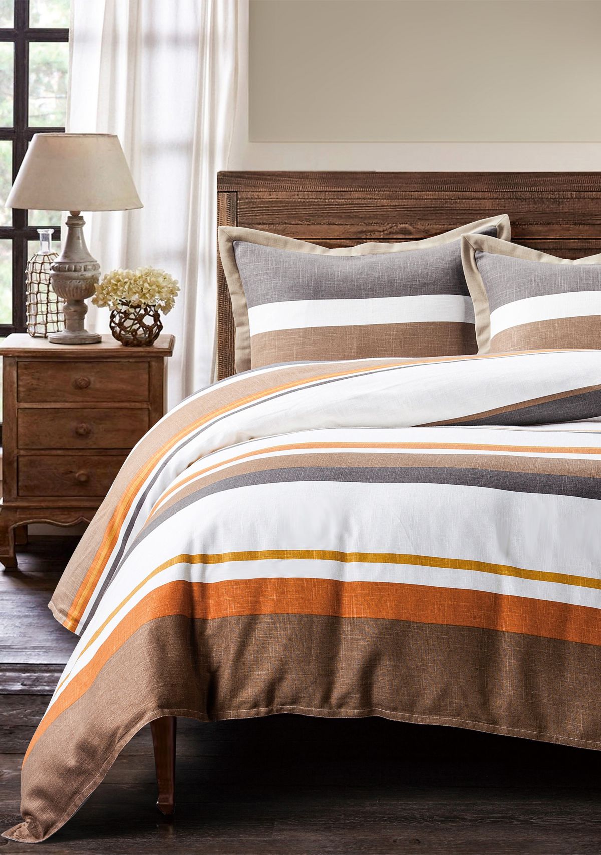 Aria Comforter Set