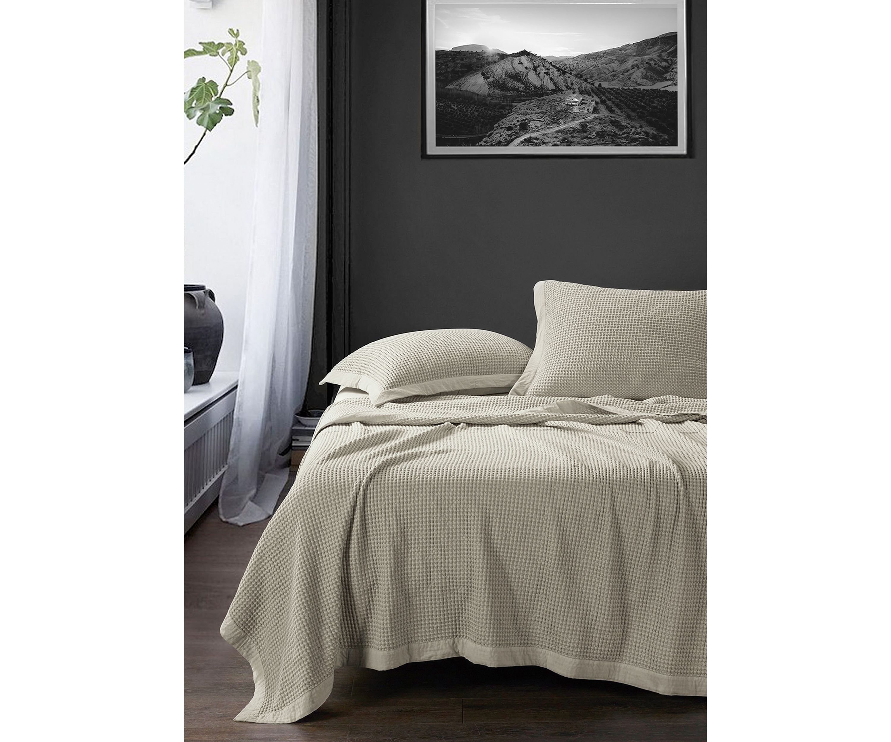 Waffle Weave Cotton Coverlet