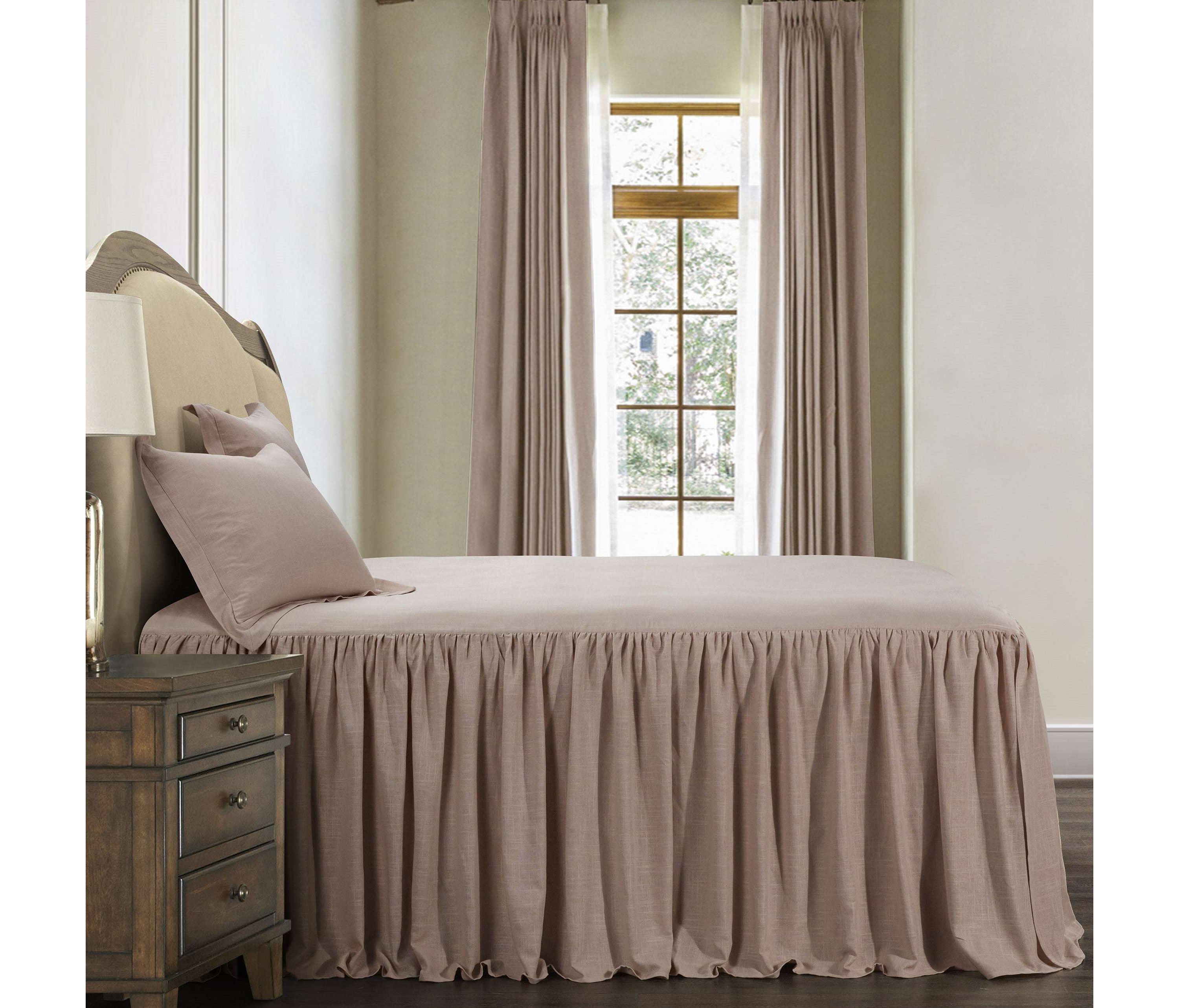 HiEnd Accents Luna Washed Linen Romantic Shabby Chic 3 Piece Bedspread Set