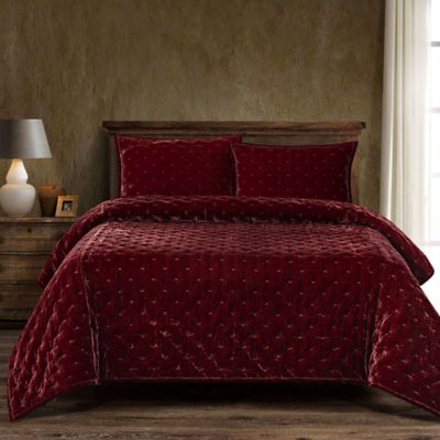 HiEnd Accents Stella Solid Color Faux Silk Velvet Romantic Modern Rustic 1 Piece Quilt, Red, Twin
