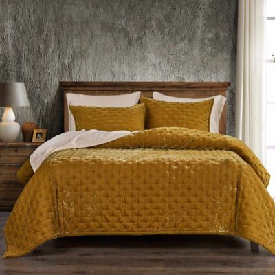 HiEnd Accents Stella Solid Color Faux Silk Velvet Romantic Modern Rustic 1 Piece Quilt, Full/Queen