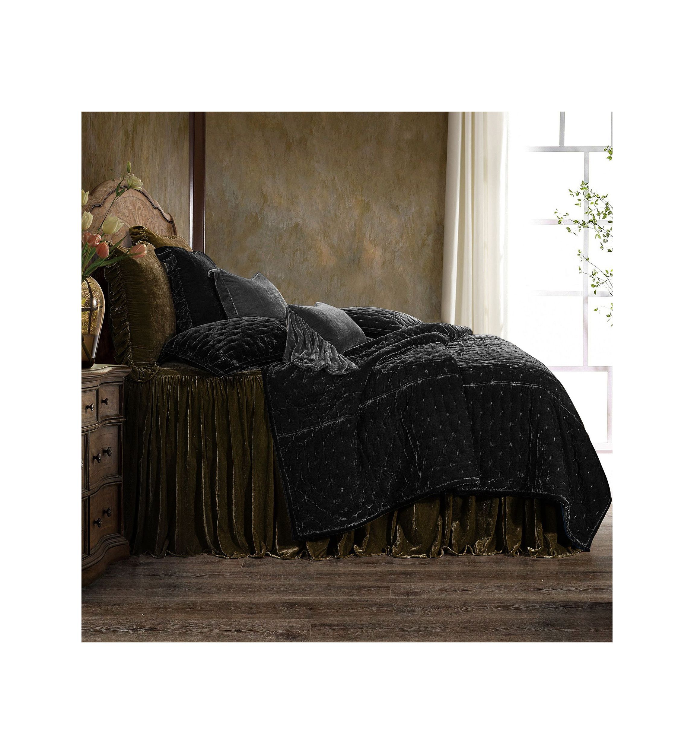 HiEnd Accents Stella Solid Color Faux Silk Velvet Romantic Modern Rustic 1 Piece Quilt