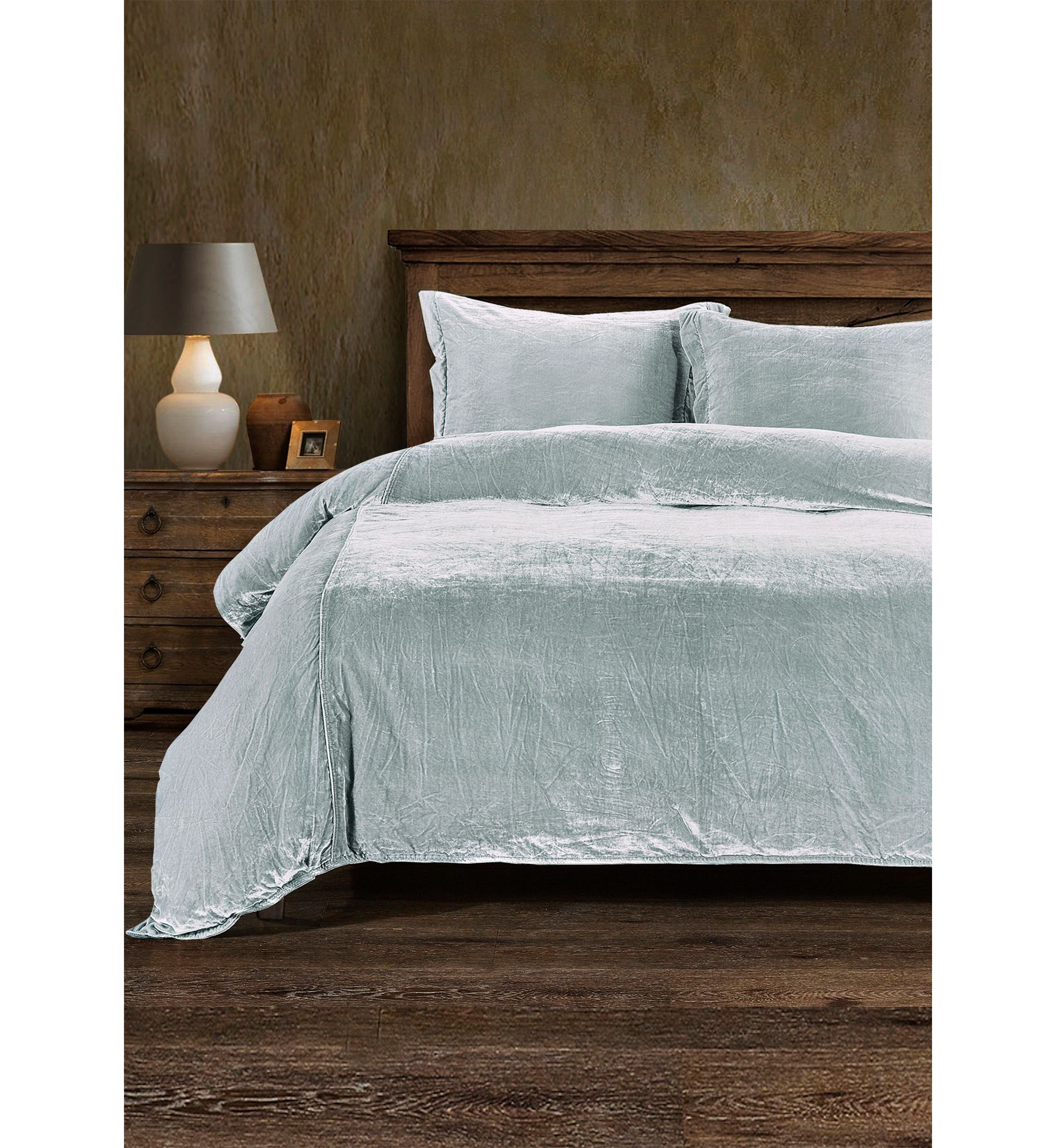 HiEnd Accents Stella Faux Silk Velvet Romantic Western 3 Piece Duvet Cover Set